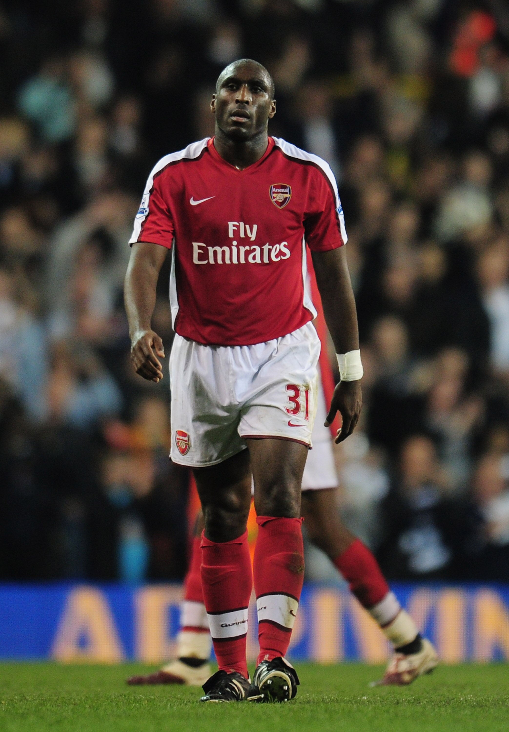 LONDON, ENGLAND - APRIL 14:  Sol Campbell of Arsenal looks dejected after the Barclays Premier League match between Tottenham Hotspur and Arsenal at White Hart Lane on April 14, 2010 in London, England.  (Photo by Shaun Botterill/Getty Images)