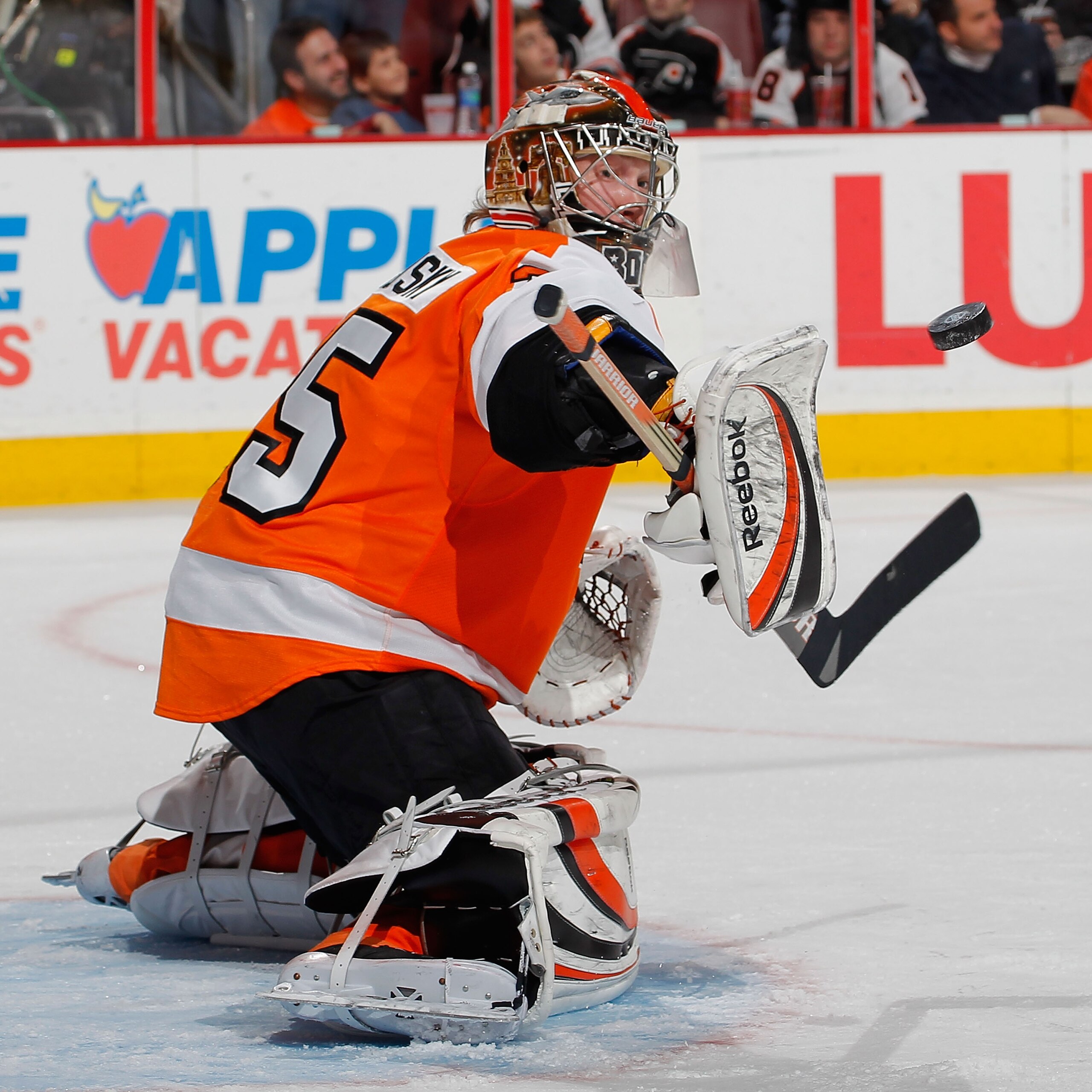 PHILADELPHIA, PA - JANUARY 25:  Goalie Sergei Bobrovsky #35 of the Philadelphia Flyers makes a save against the Montreal Canadiens during the first period of an NHL hockey game at the Wells Fargo Center on January 25, 2011 in Philadelphia, Pennsylvania.