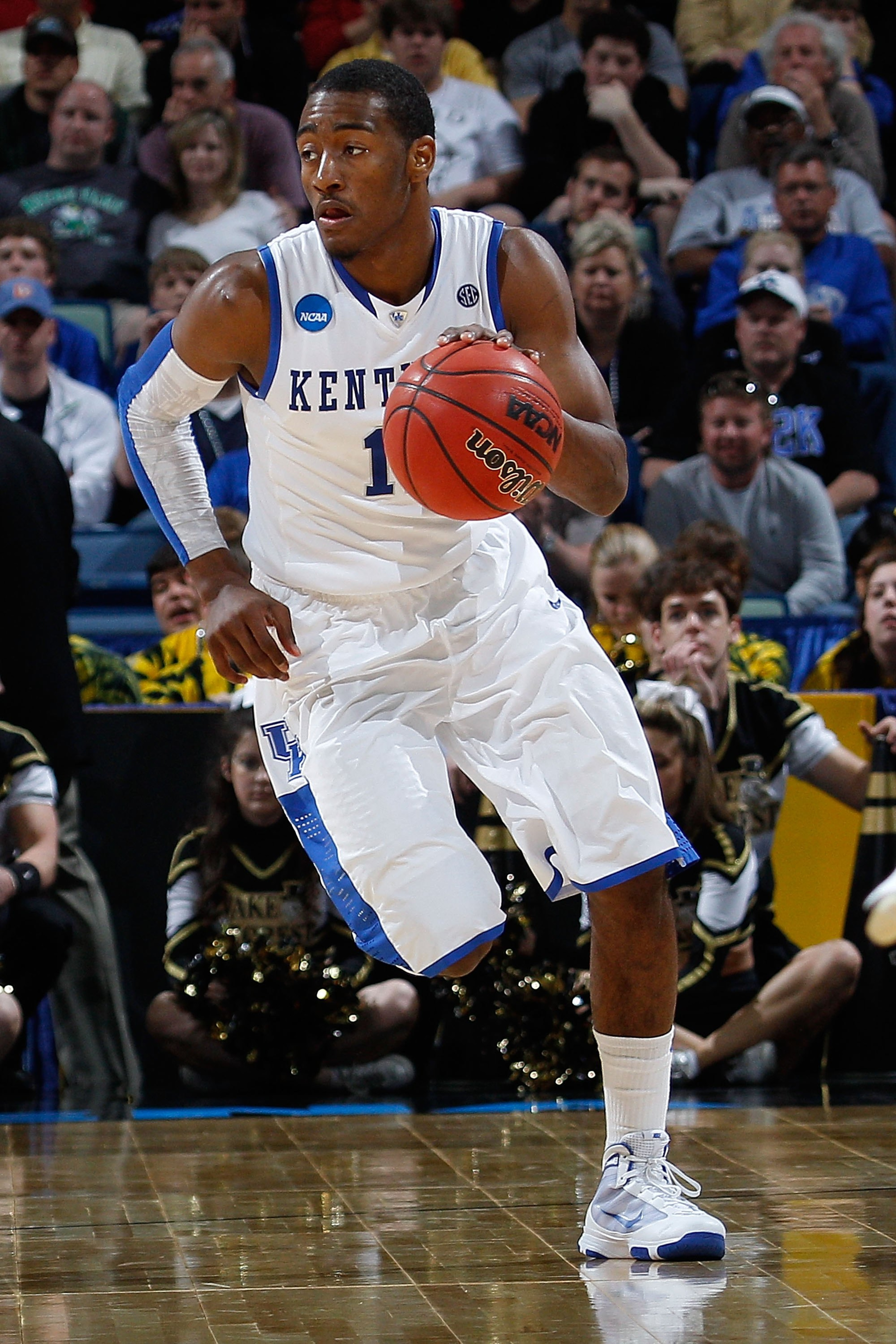 NEW ORLEANS - MARCH 20:  John Wall #11 of the Kentucky Wildcats dribbles during the game against the Wake Forest Demon Deacons during the second round of the 2010 NCAA men's basketball tournament at the New Orleans Arena on March 20, 2010 in New Orleans,