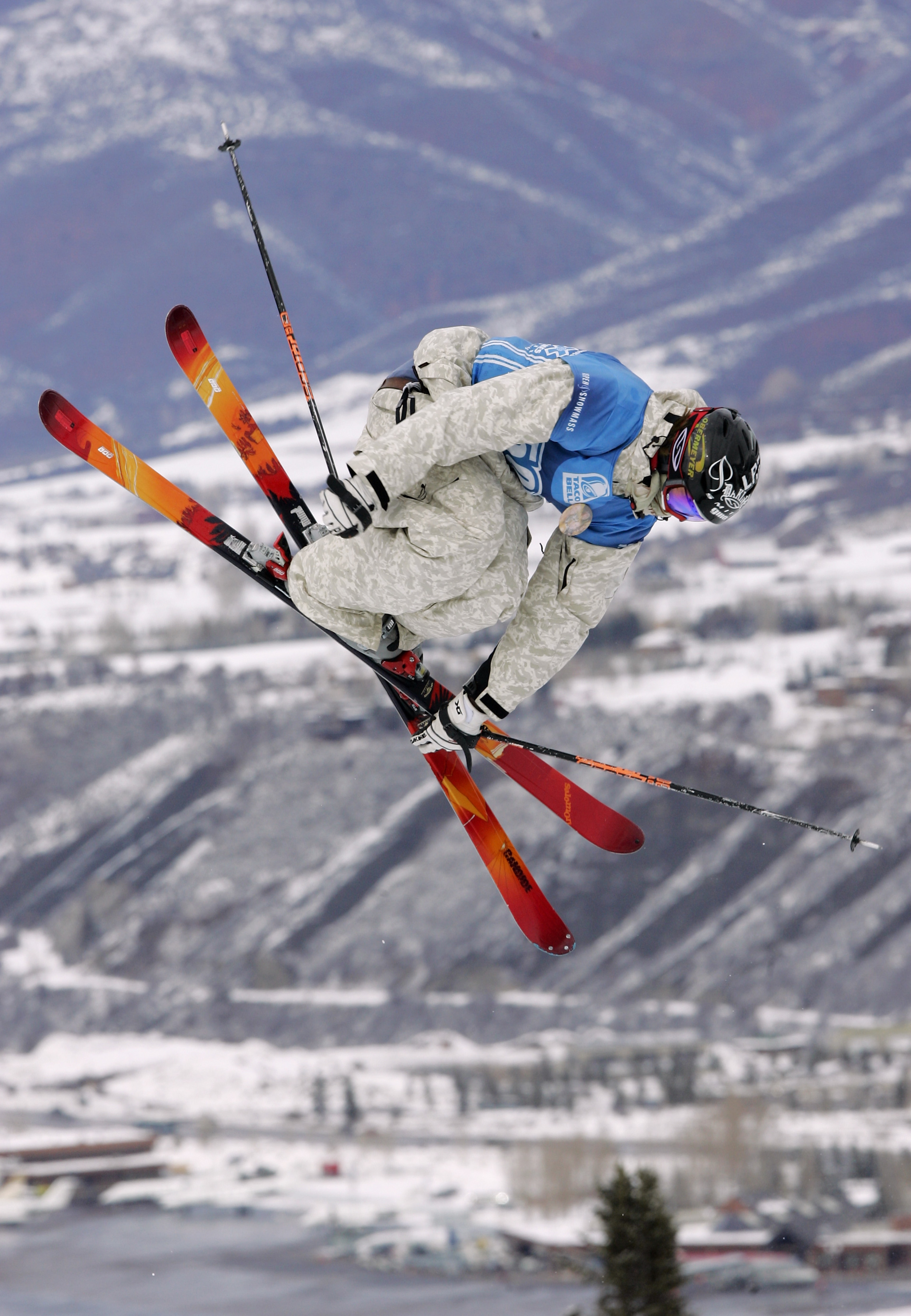 ASPEN, CO - JANUARY 30:  Peter Olenick of Carbondale, Colorado, competes during the Ski Slopestyle Finals the Winter X Games Nine on January 30, 2005 at Buttermilk in Aspen, Colorado.  (Photo by Brian Bahr/Getty Images)
