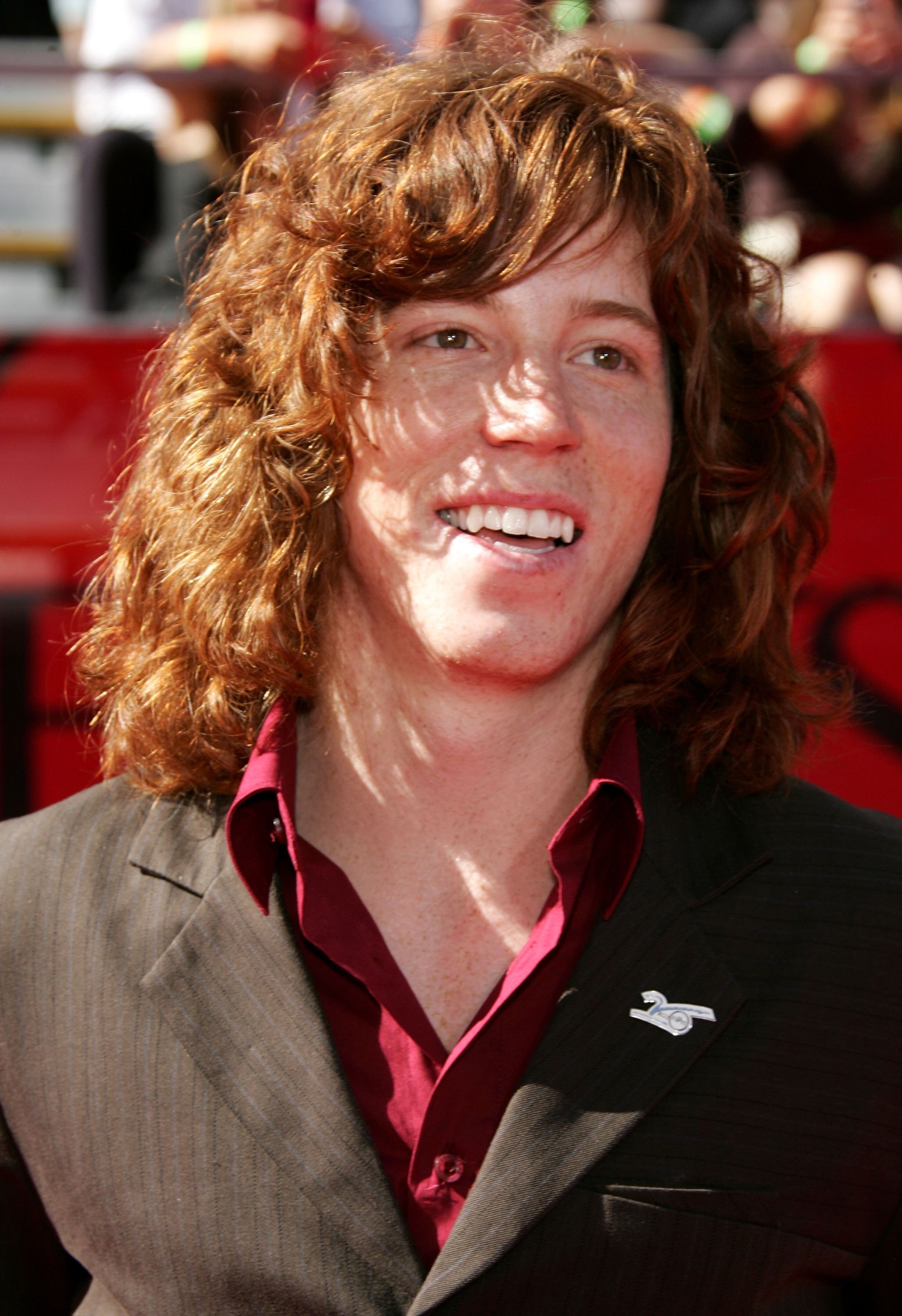 HOLLYWOOD - JULY 12:  Olympic snowboarder Shaun White arrives at the 2006 ESPY Awards at the Kodak Theatre on July 12, 2006 in Hollywood, California.  (Photo by Frazer Harrison/Getty Images)