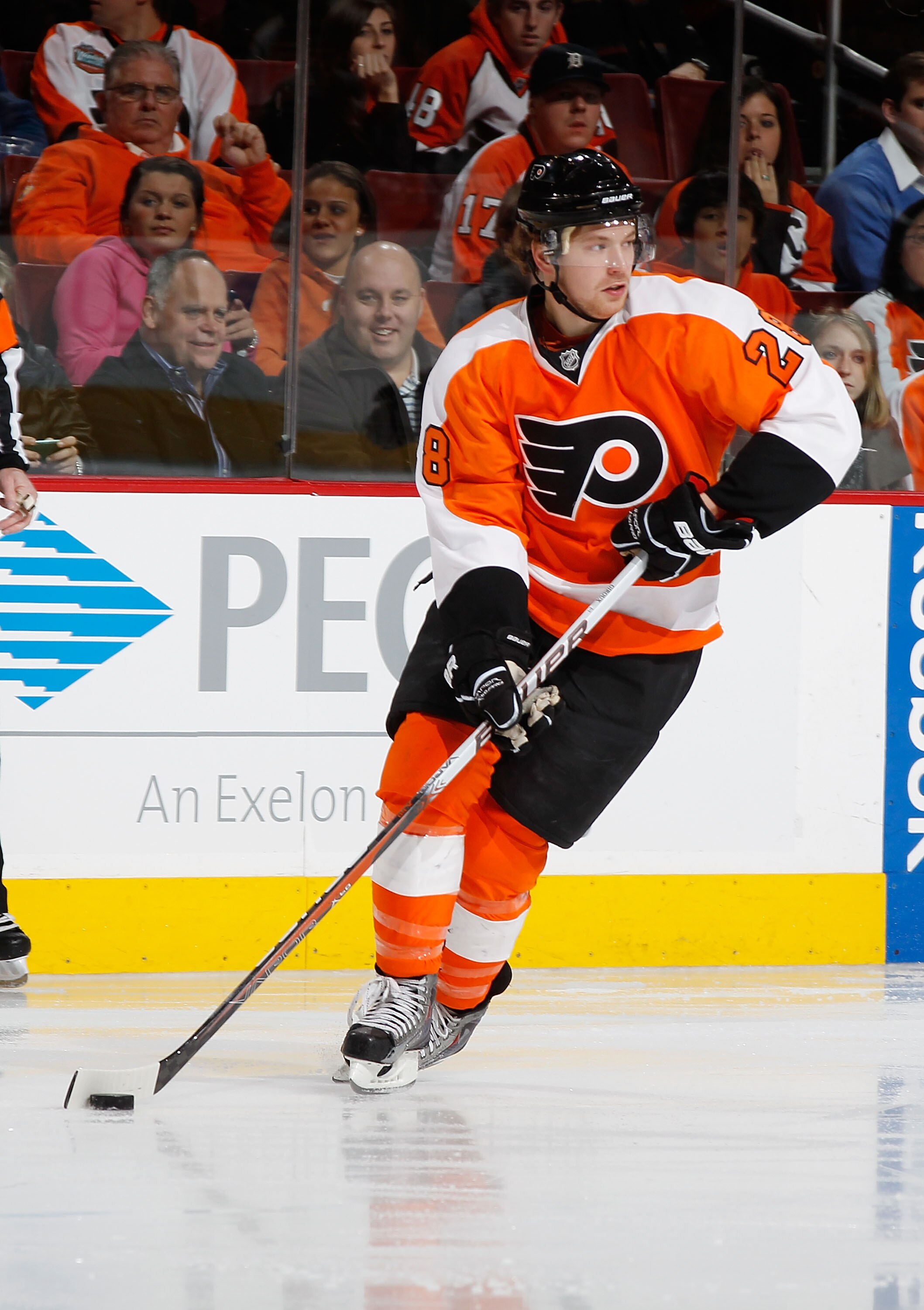 PHILADELPHIA - DECEMBER 08:  Claude Giroux #28 of the Philadelphia Flyers skates against San Jose Sharks on December 8, 2010 at the Wells Fargo Center in Philadelphia, Pennsylvania. Sharks defeat the Flyers 5-4 in a shootout.  (Photo by Mike Stobe/Getty I
