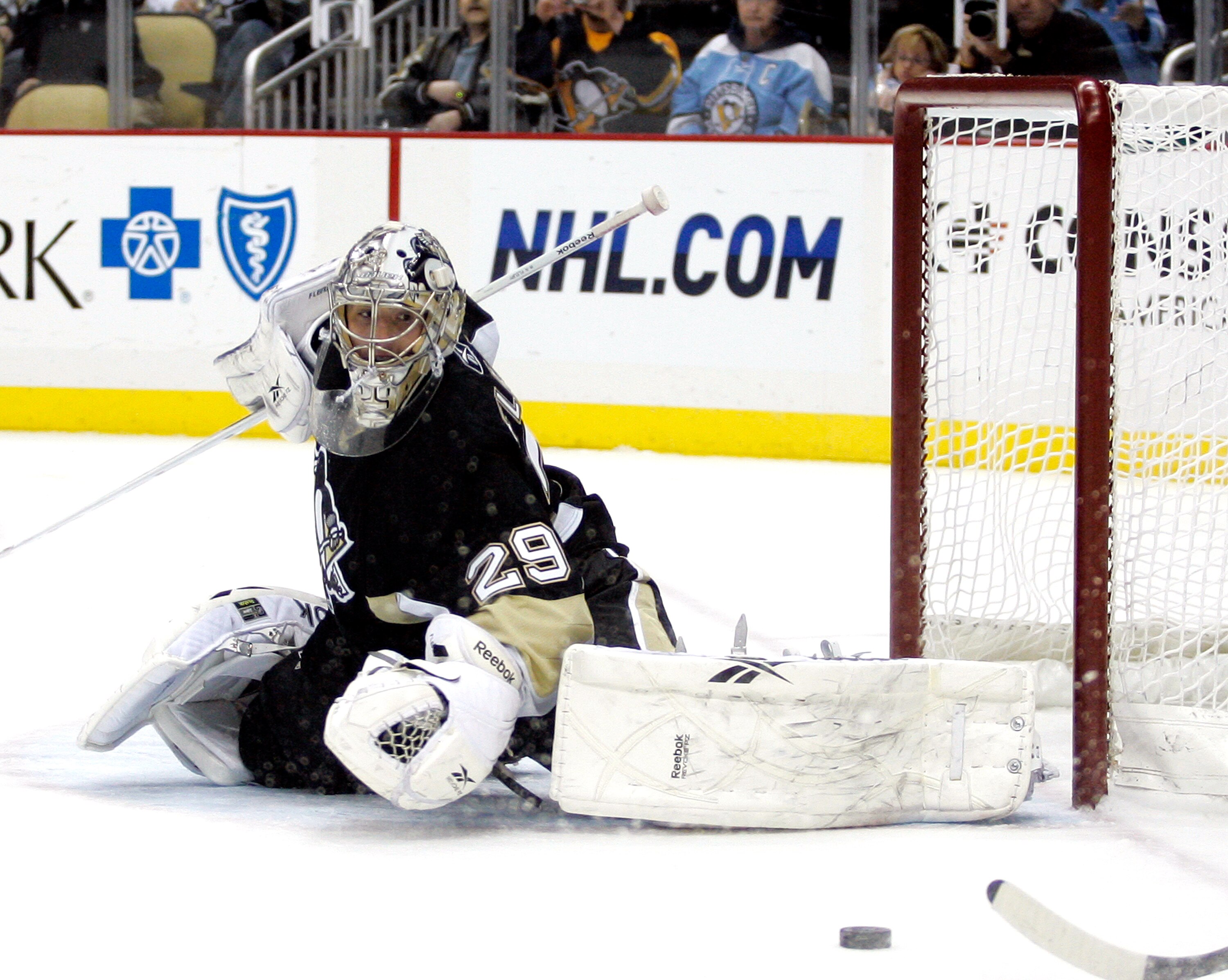PITTSBURGH, PA - JANUARY 18: Marc-Andre Fleury #29 of the Pittsburgh Penguins makes a save against the Detroit Red Wings at Consol Energy Center on January 18, 2011 in Pittsburgh, Pennsylvania. (Photo by Justin K. Aller/Getty Images) PITTSBURGH, PA - JANUARY 18: Marc-Andre Fleury #29 of the Pittsburgh Penguins makes a save against the Detroit Red Wings at Consol Energy Center on January 18, 2011 in Pittsburgh, Pennsylvania. (Photo by Justin K. Aller/Getty Images)