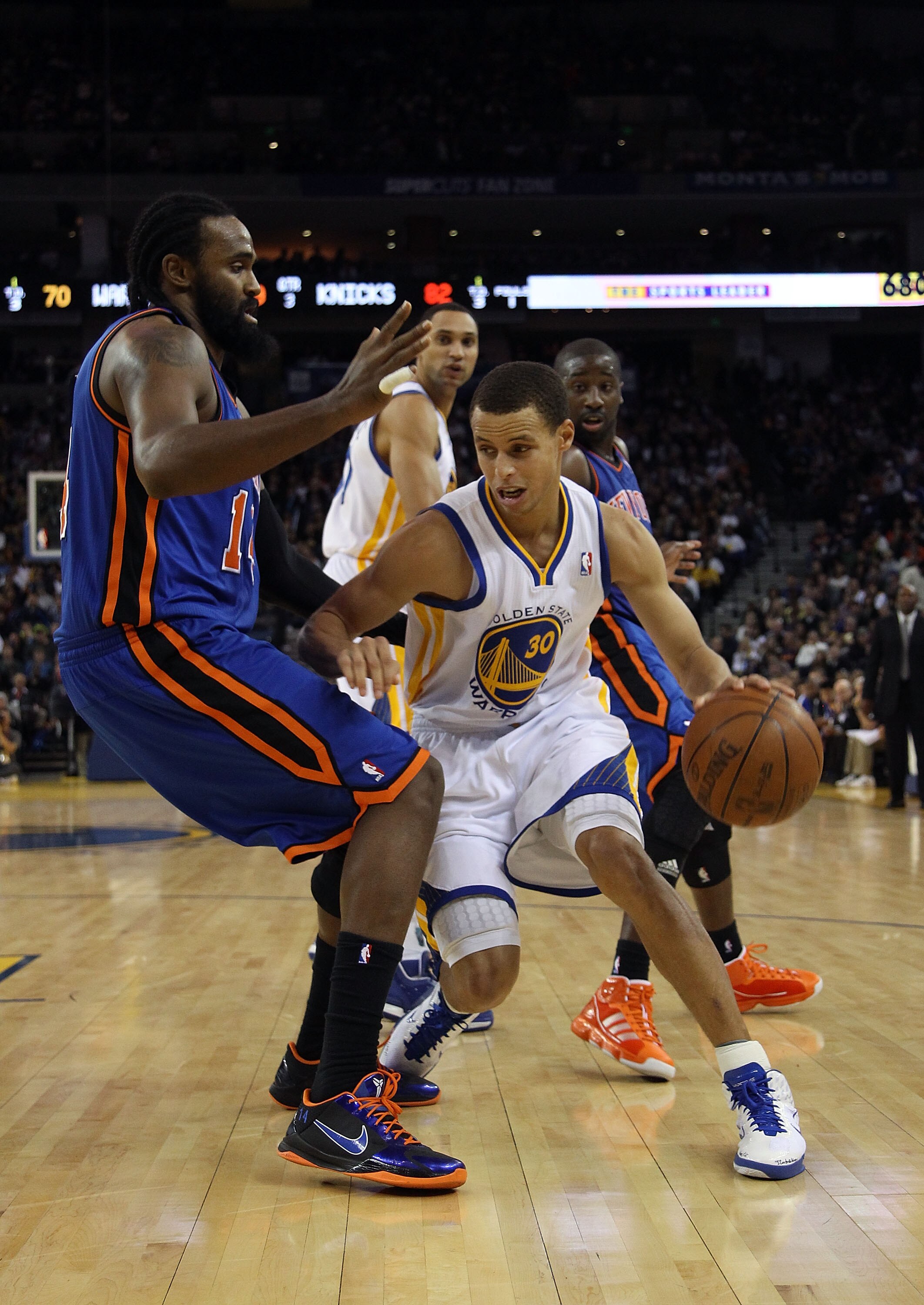 OAKLAND, CA - NOVEMBER 19:  Stephen Curry #30 of the Golden State Warriors in action against the New York Knicks at Oracle Arena on November 19, 2010 in Oakland, California. NOTE TO USER: User expressly acknowledges and agrees that, by downloading and or