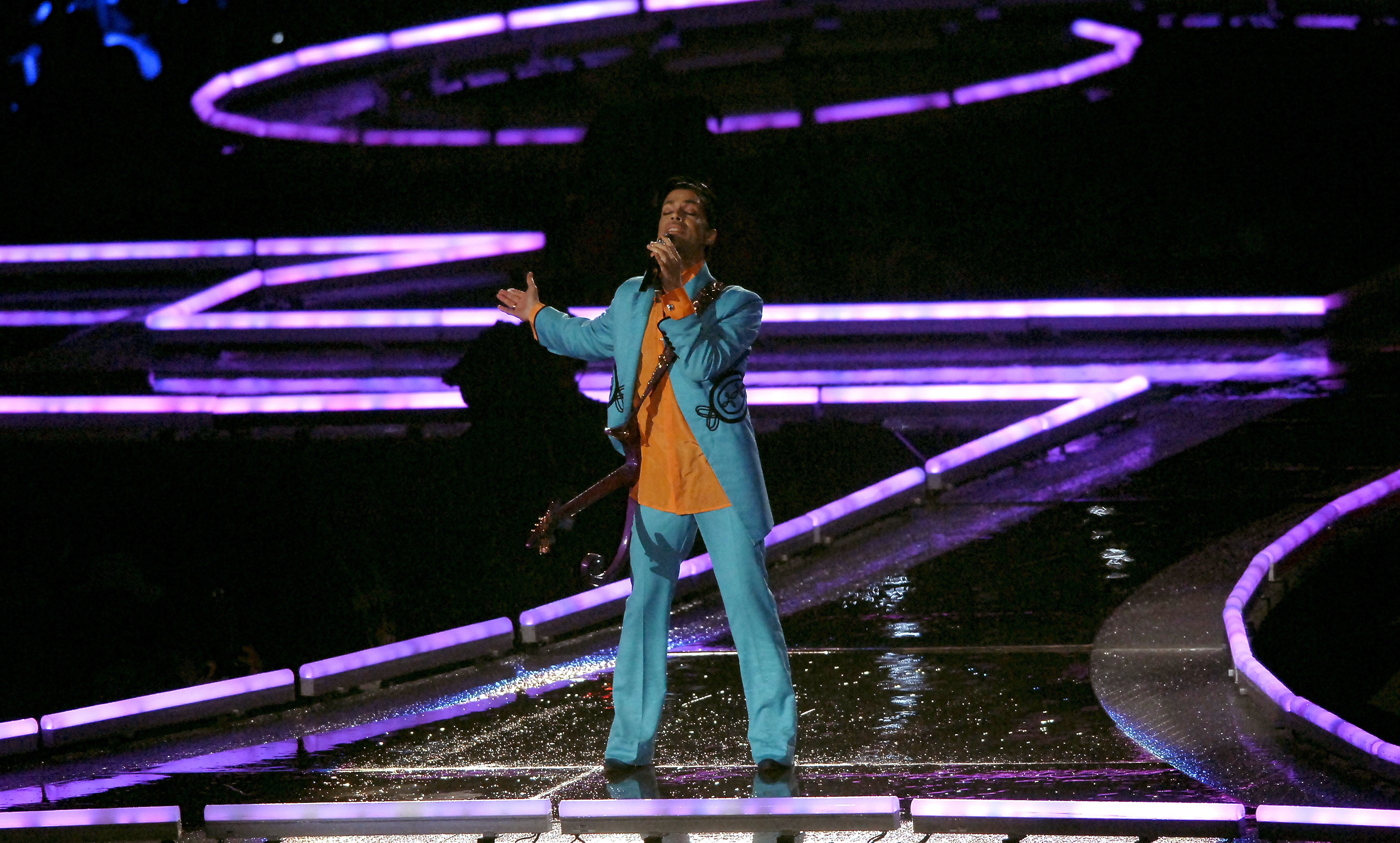 Prince performs at half time during Super Bowl XLI between the Indianapolis Colts and Chicago Bears at Dolphins Stadium in Miami, Florida on February 4, 2007. (Photo by Steve Grayson/Getty Images)