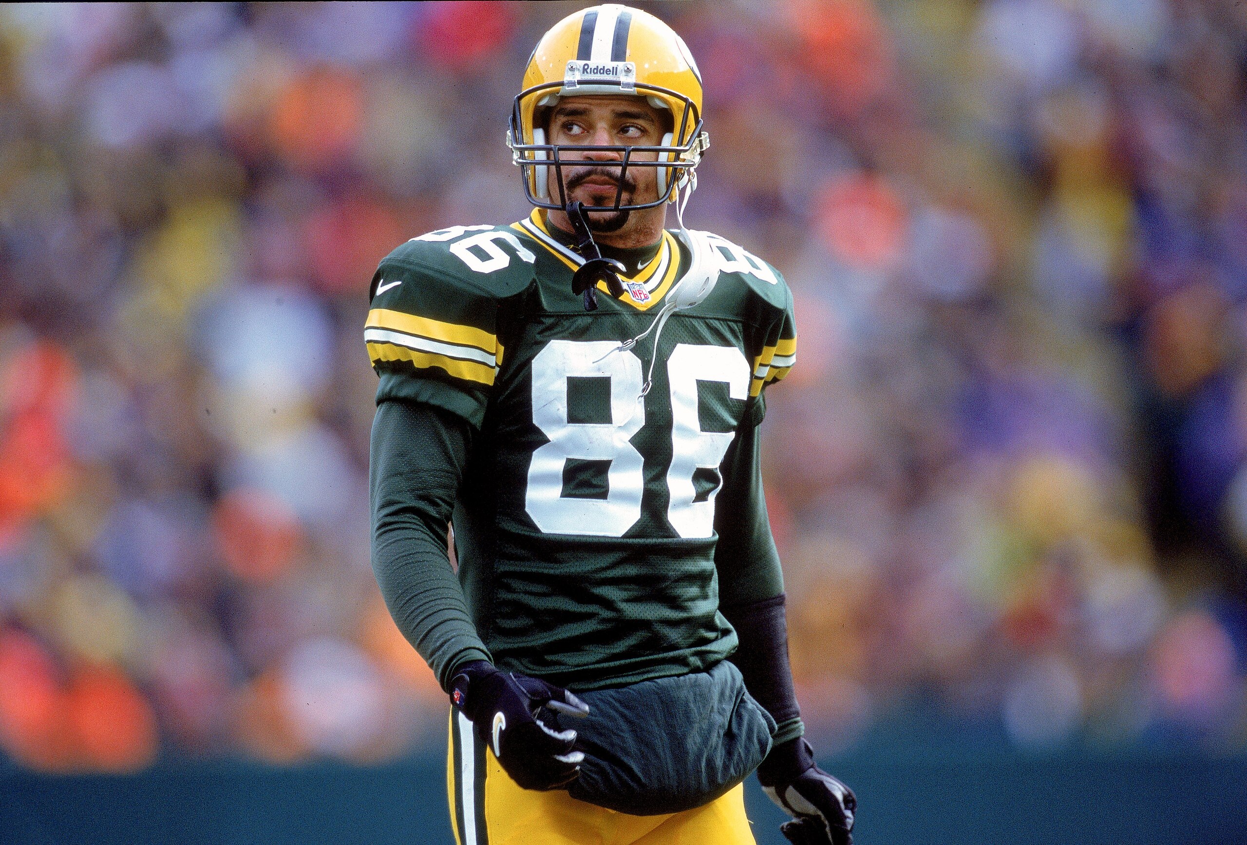10 Dec 2000:  Antonio Freeman #86 of the Green Bay Packers walks on the field during the game against the Detroit Lions at Lambeau Field in Green Bay, Wisconsin. The Packers defeated the Lions 26-13.Mandatory Credit: Matthew Stockman  /Allsport