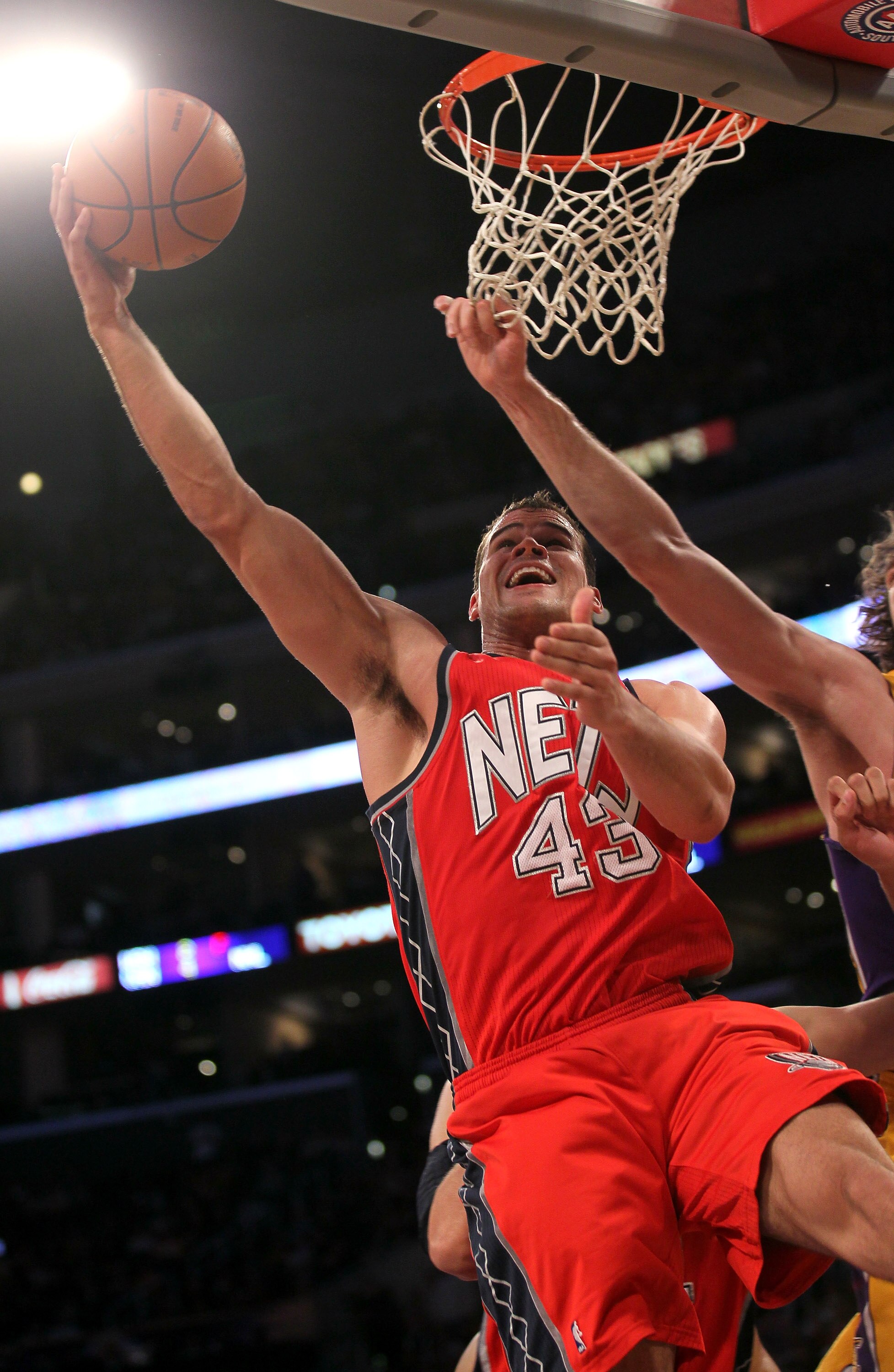 LOS ANGELES, CA - JANUARY 14:  Kris Humphries #43 of the New Jersey Nets shoots against the Los Angeles Lakers at Staples Center on January 14, 2011 in Los Angeles, California. The Lakers won 100-88.  NOTE TO USER: User expressly acknowledges and agrees t