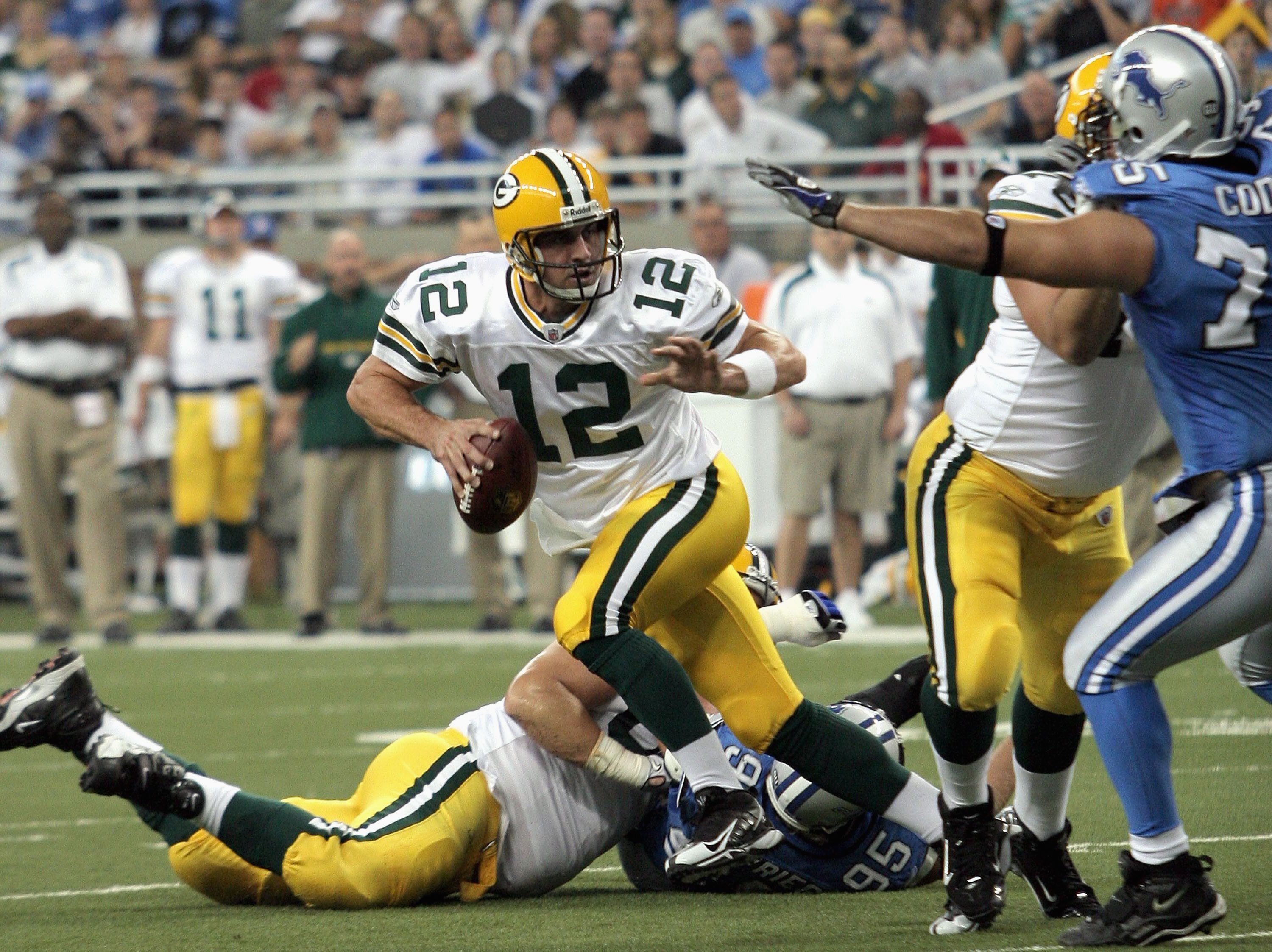 DETROIT - SEPTEMBER 14:  Aaron Rodgers #12 of the Green Bay Packers vs. Detroit Lions on September 14, 2008 at Ford Field in Detroit, Michigan.  (Photo by Domenic Centofanti/Getty Images)