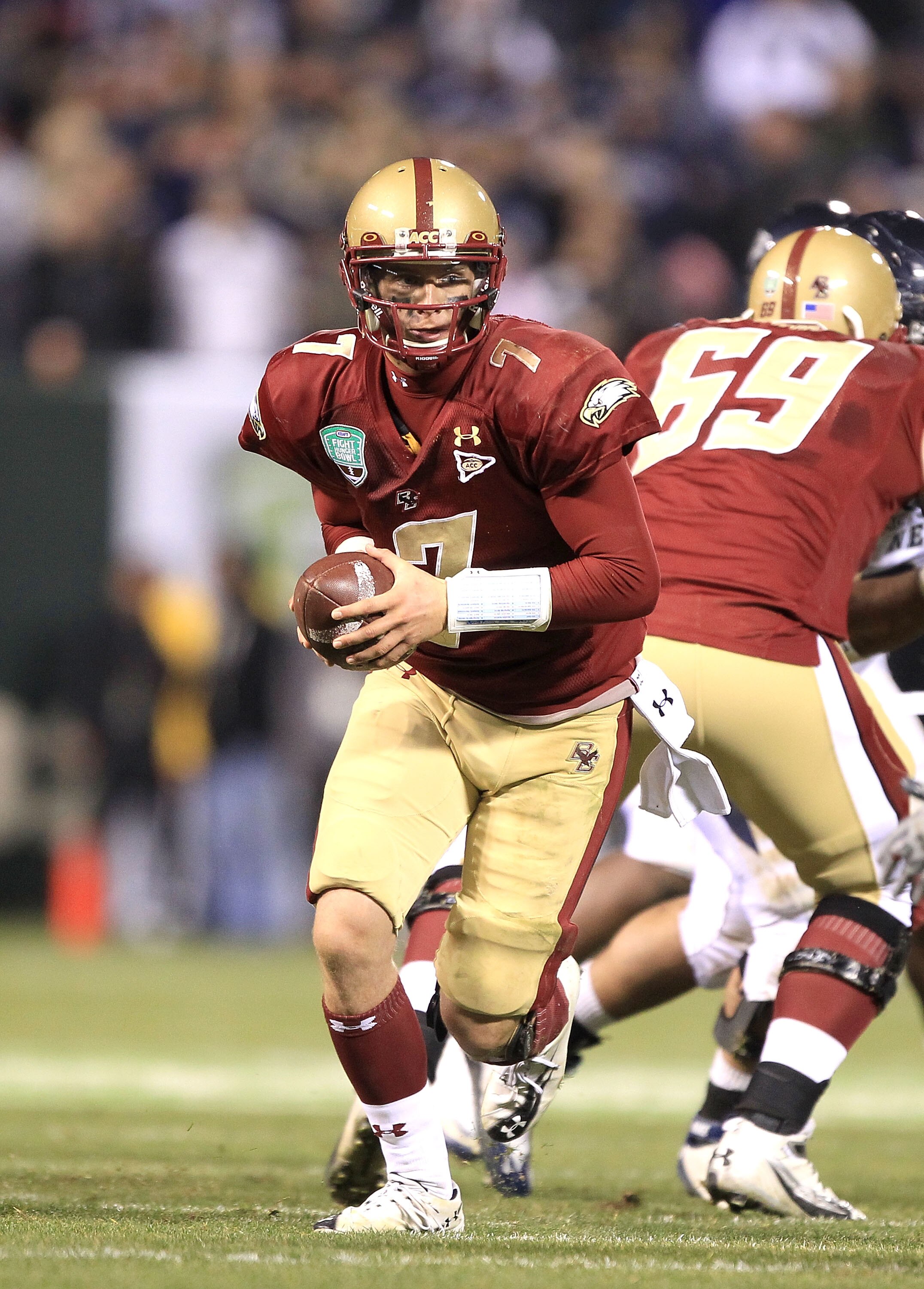 SAN FRANCISCO, CA - JANUARY 09:  Chase Rettig #7 of Boston College in action against the Nevada Wolf Pack in the Kraft Fight Hunger Bowl at AT&T Park on January 9, 2011 in San Francisco, California.  (Photo by Ezra Shaw/Getty Images)