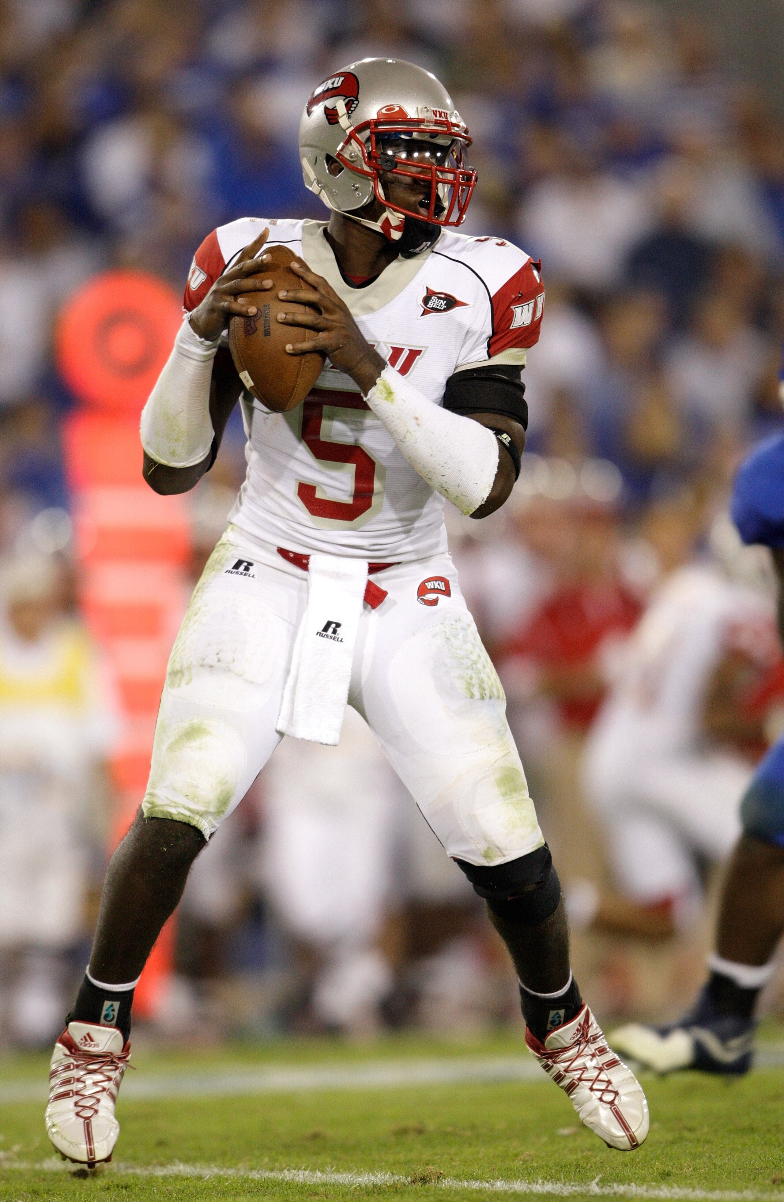LEXINGTON, KY - SEPTEMBER 27:  Quarterback K.J. Black #5 of the Western Kentucky Hilltoppers looks to make a pass play against the Kentucky Wildcats during the game at Commonwealth Stadium on September 27, 2008 in Lexington, Kentucky. The Wildcats defeate