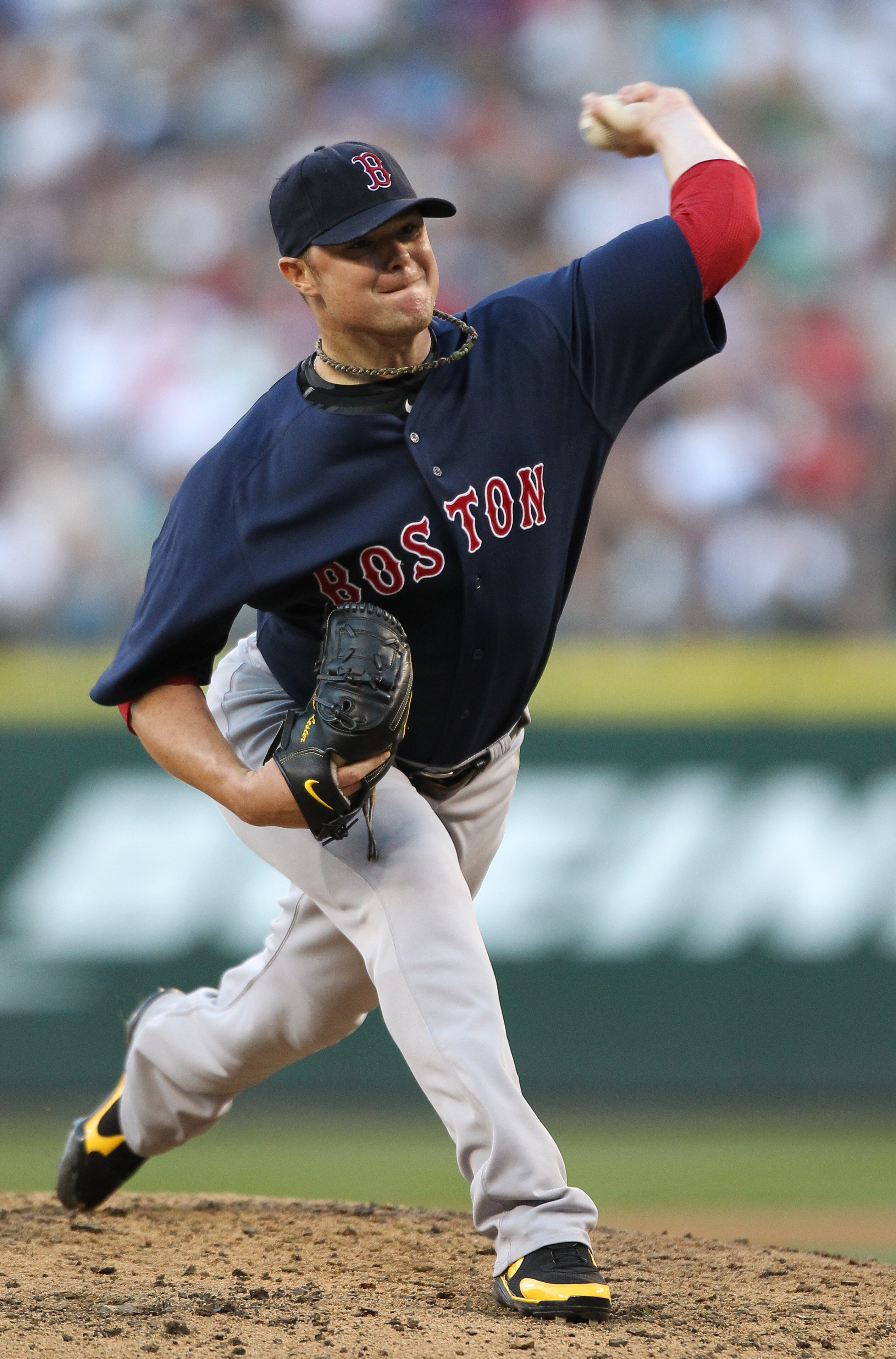 SEATTLE - JULY 24:  Starting pitcher Jon Lester #31 of the Boston Red Sox pitches against the Seattle Mariners at Safeco Field on July 24, 2010 in Seattle, Washington. (Photo by Otto Greule Jr/Getty Images)