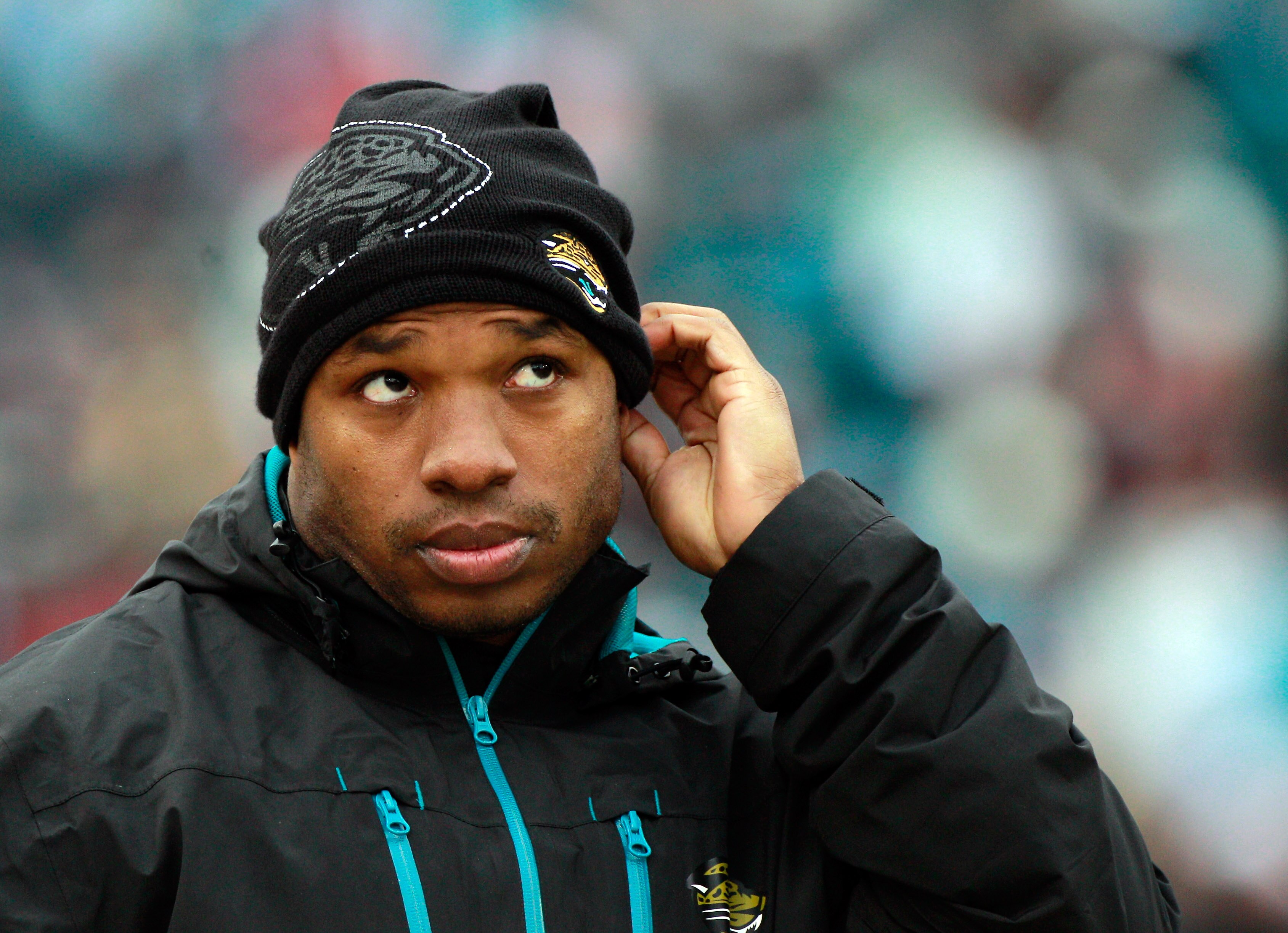 JACKSONVILLE, FL - DECEMBER 26:  Maurice Jones-Drew #32 of the Jacksonville Jaguars watches the action during the game against the Washington Redskins at EverBank Field on December 26, 2010 in Jacksonville, Florida.  (Photo by Sam Greenwood/Getty Images)