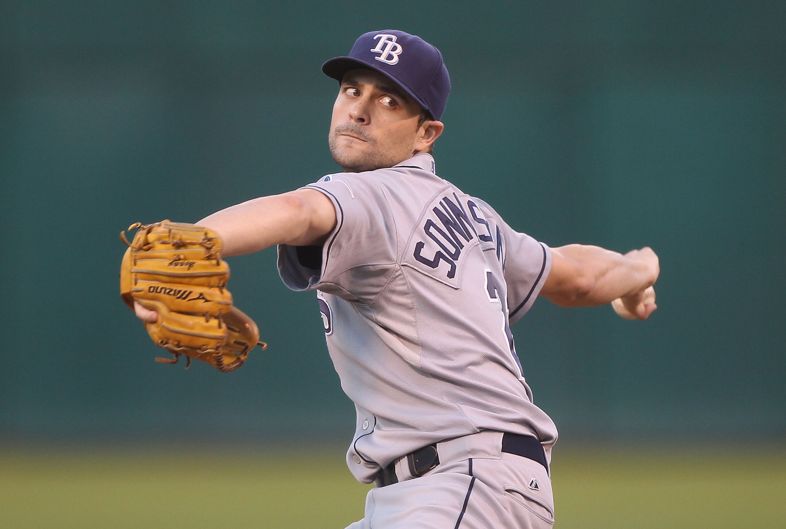 OAKLAND, CA - AUGUST 19:  Andy Sonnastine #21 of the Tampa Bay Rays pitches against the Oakland Athletics during an MLB game at the Oakland-Alameda County Coliseum on August 19, 2010 in Oakland, California.  (Photo by Jed Jacobsohn/Getty Images)