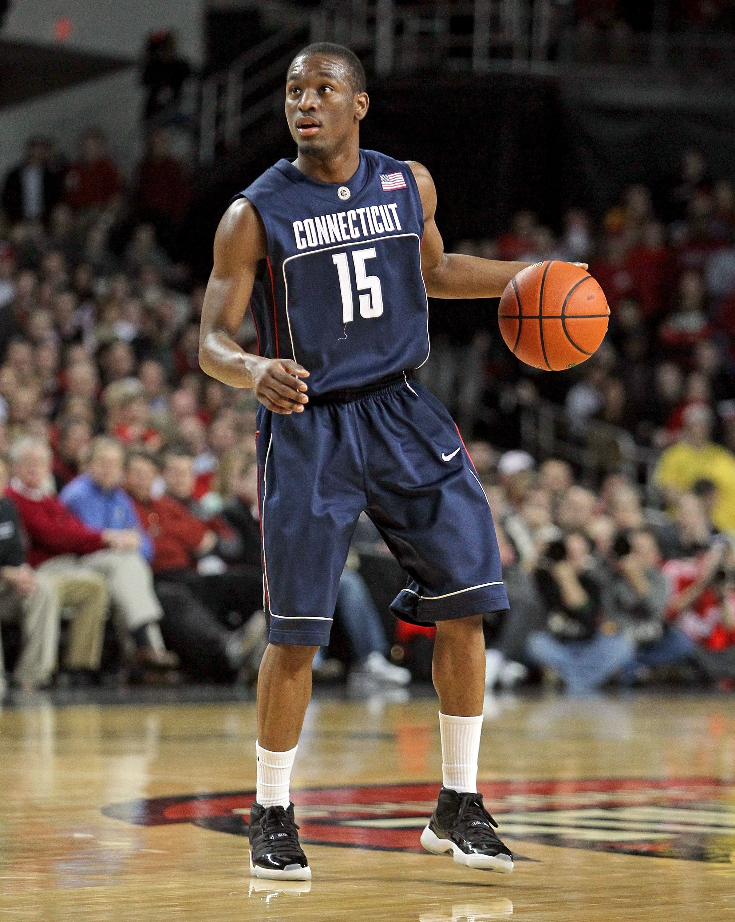 LOUISVILLE, KY - FEBRUARY 01:  Kemba Walker #15 of the Connecticut Huskies dribbles during the Big East Conference game against the Louisville Cardinals on February 1, 2010 at Freedom Hall in Louisville, Kentucky.  (Photo by Andy Lyons/Getty Images)