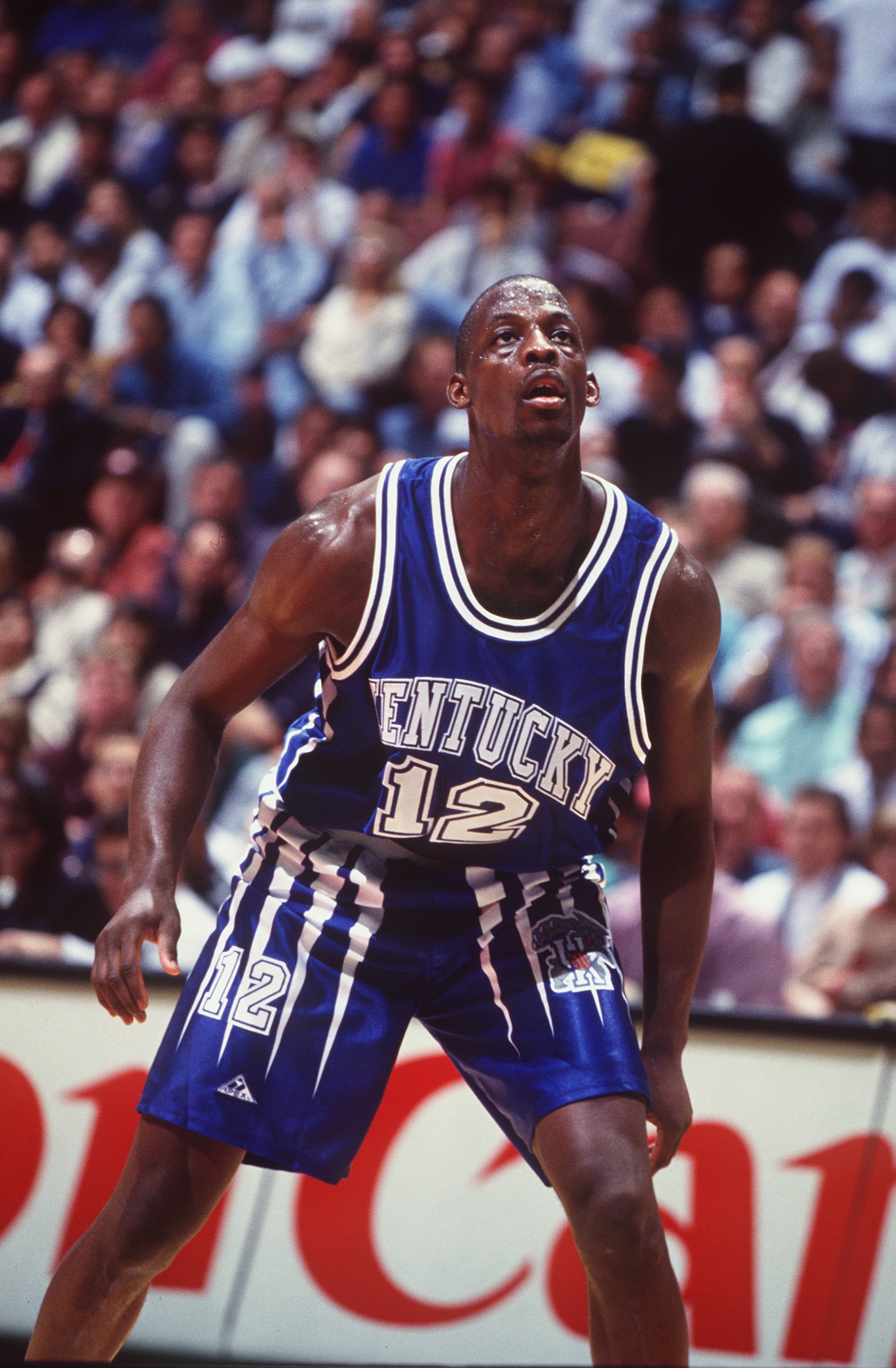 3 Dec 1994: RODRICK RHODES OF KENTUCKY LOOKS TO GRAB A REBOUND DURING THEIR 82-81 LOSS TO UCLA IN THE JOHN WOODEN CLASSIC AT THE POND IN ANAHEIM, CALIFORNIA.