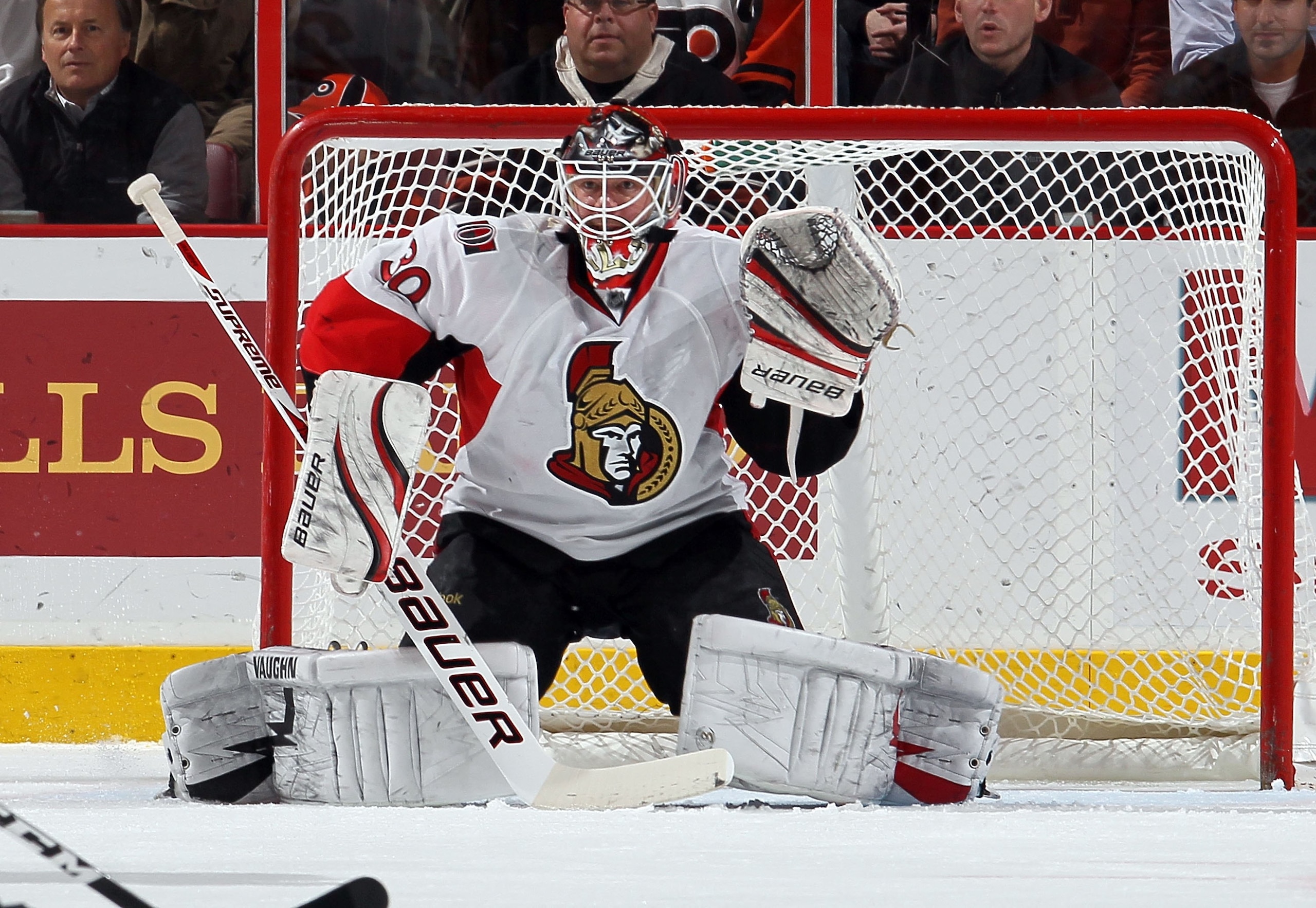 PHILADELPHIA, PA - JANUARY 20: Brian Elliot #30 of the Ottawa Senators skates against the Philadelphia Flyers on January 20, 2011 at Wells Fargo Center in Philadelphia, Pennsylvania. (Photo by Jim McIsaac/Getty Images) PHILADELPHIA, PA - JANUARY 20: Brian Elliot #30 of the Ottawa Senators skates against the Philadelphia Flyers on January 20, 2011 at Wells Fargo Center in Philadelphia, Pennsylvania. (Photo by Jim McIsaac/Getty Images)