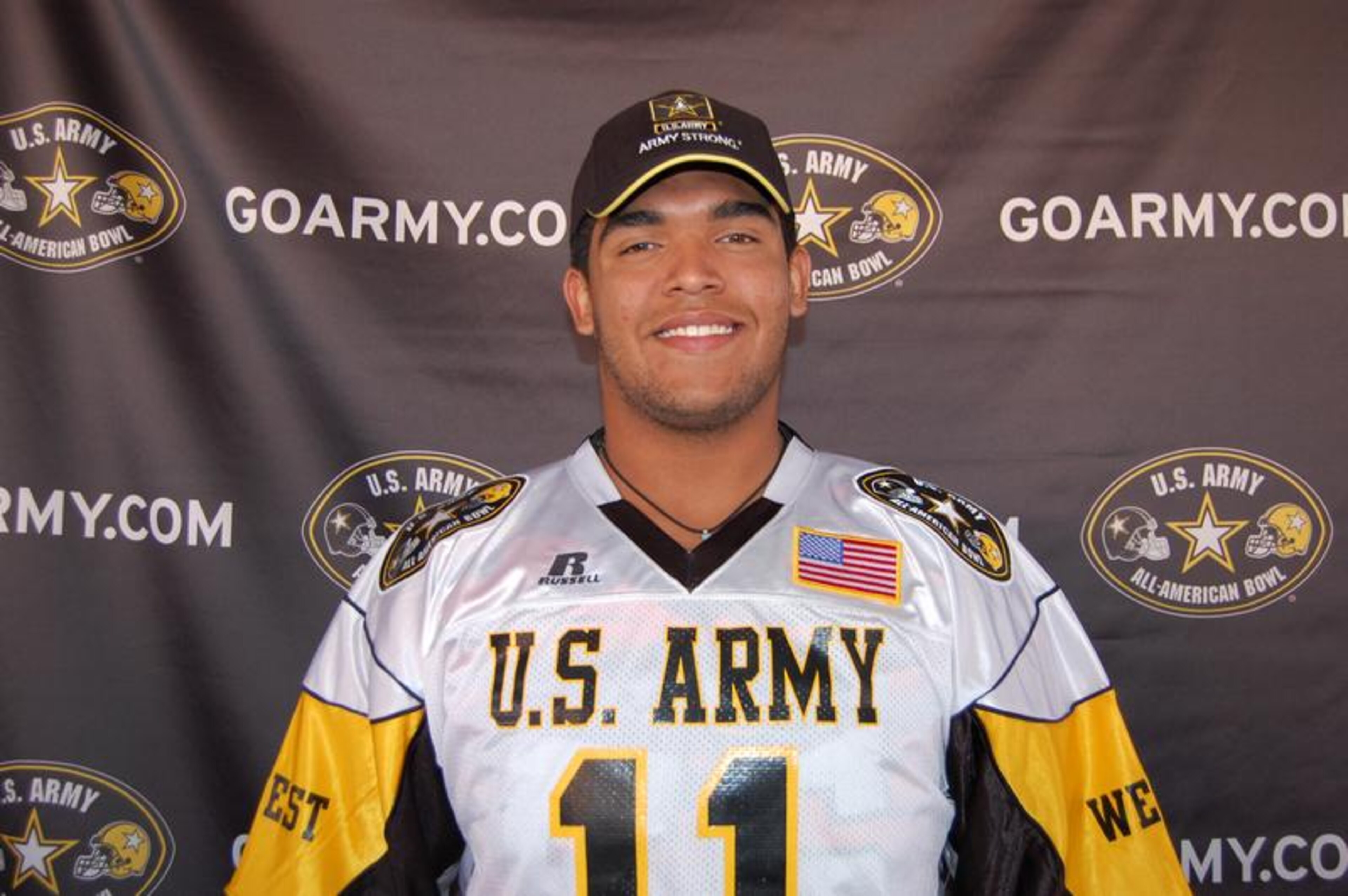 Todd Peat Jr., Arizona's top defensive tackle, is deciding between ASU, Nebraska, and Oregon State.