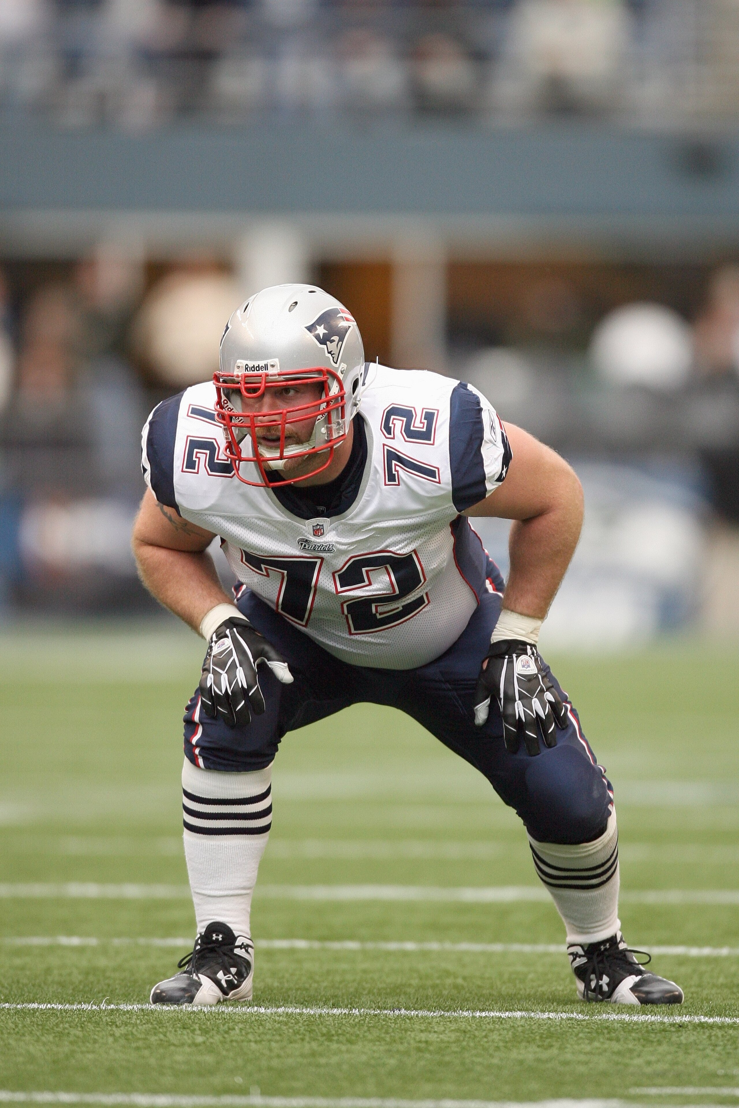 SEATTLE - DECEMBER 07: Matt Light #72 of the New England Patriots gets ready to move at the snap during the game against the Seattle Seahawks on December 7, 2008 at Qwest Field in Seattle, Washington. The Patriots defeated the Seahawks 24-21. (Photo by O SEATTLE - DECEMBER 07: Matt Light #72 of the New England Patriots gets ready to move at the snap during the game against the Seattle Seahawks on December 7, 2008 at Qwest Field in Seattle, Washington. The Patriots defeated the Seahawks 24-21. (Photo by O