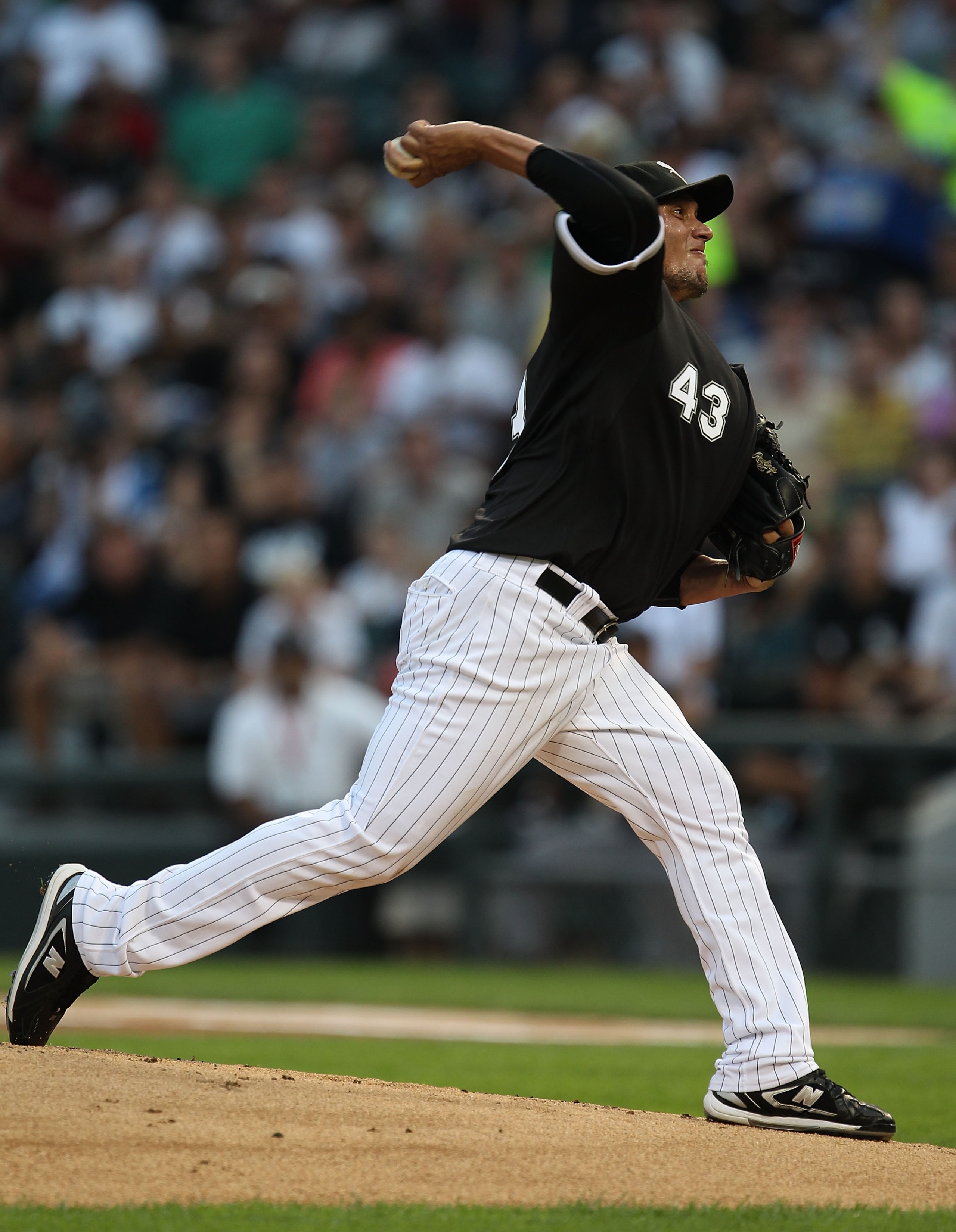 CHICAGO - AUGUST 10: Starting pitcher Freddy Garcia #43 of the Chicago White Sox delivers the ball against the Minnesota Twins at U.S. Cellular Field on August 10, 2010 in Chicago, Illinois. The Twins defeated the White Sox 12-6. (Photo by Jonathan Daniel CHICAGO - AUGUST 10: Starting pitcher Freddy Garcia #43 of the Chicago White Sox delivers the ball against the Minnesota Twins at U.S. Cellular Field on August 10, 2010 in Chicago, Illinois. The Twins defeated the White Sox 12-6. (Photo by Jonathan Daniel