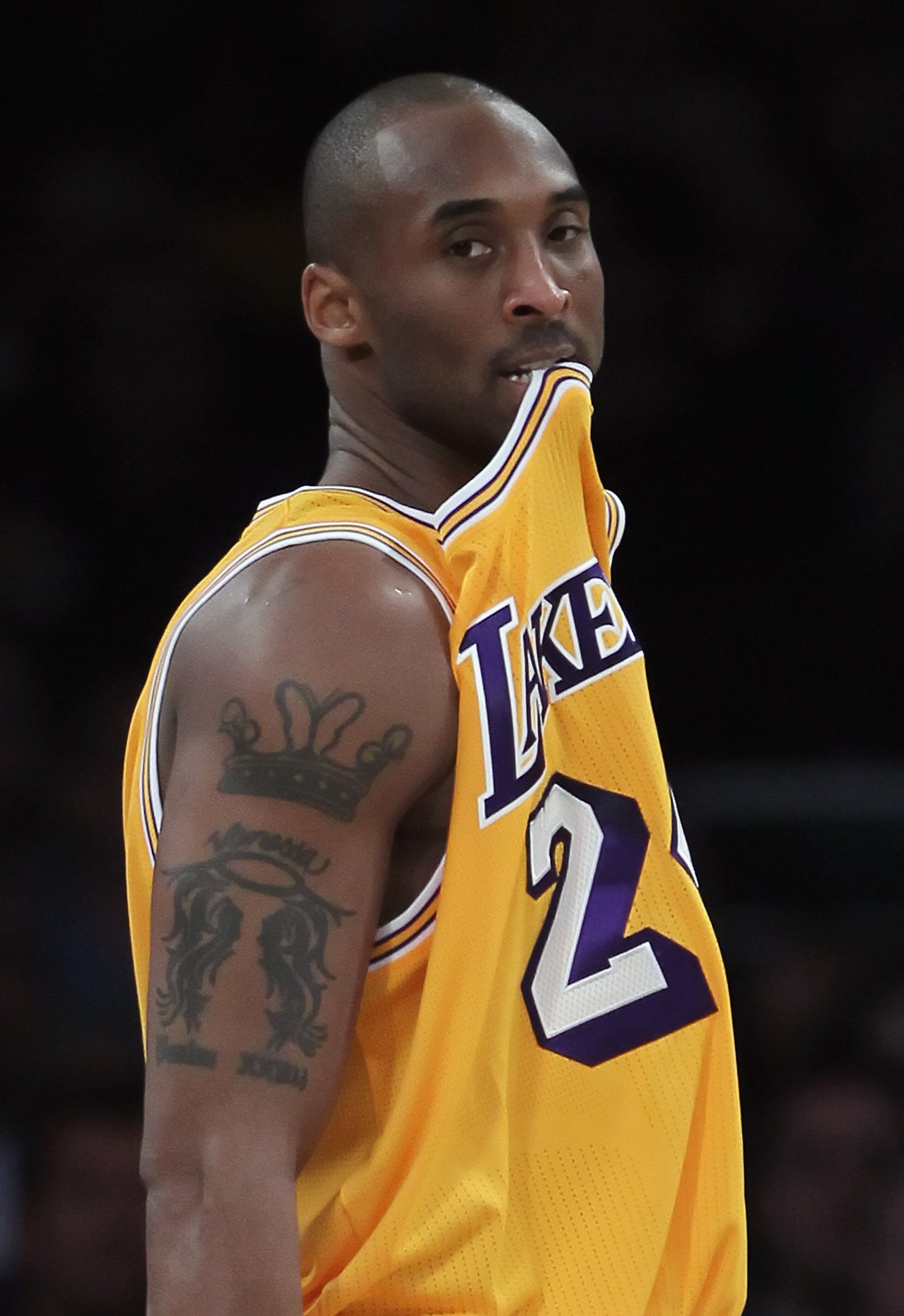 LOS ANGELES, CA - JANUARY 30:  Kobe Bryant #24  of the Los Angeles Lakers looks on against the Boston Celtics in the first half at Staples Center on January 30, 2011 in Los Angeles, California. The Celtics defeated the Lakers 109-96.  (Photo by Jeff Gross