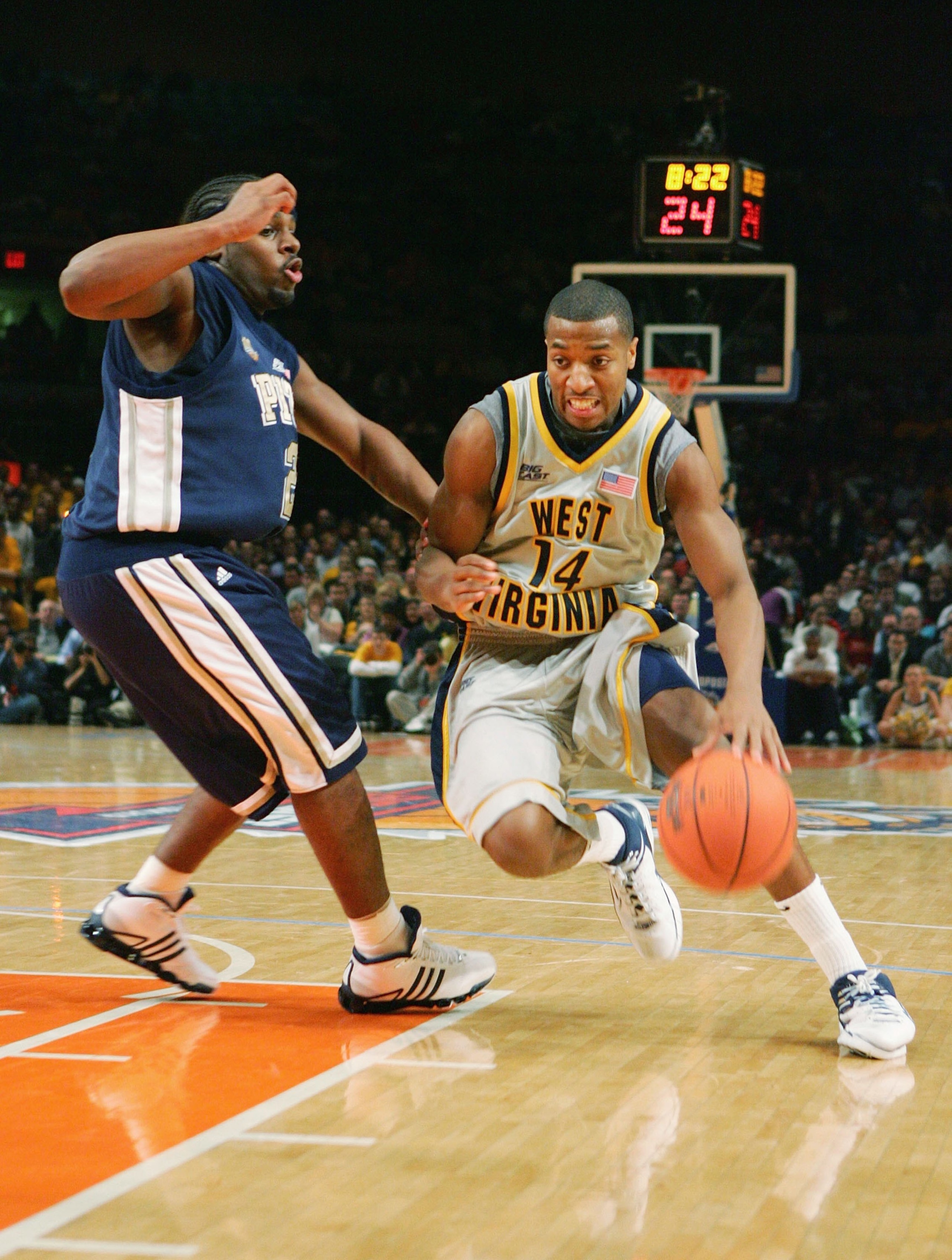 NEW YORK - MARCH 09: Darris Nichols #14 of the West Virginia Mountaineers drives against Levance Fields #2 of the Pittsburgh Panthers during the quarterfinals of the Big East Men's Basketball Championships at Madison Square Garden March 9, 2006 in New Yo NEW YORK - MARCH 09: Darris Nichols #14 of the West Virginia Mountaineers drives against Levance Fields #2 of the Pittsburgh Panthers during the quarterfinals of the Big East Men's Basketball Championships at Madison Square Garden March 9, 2006 in New Yo