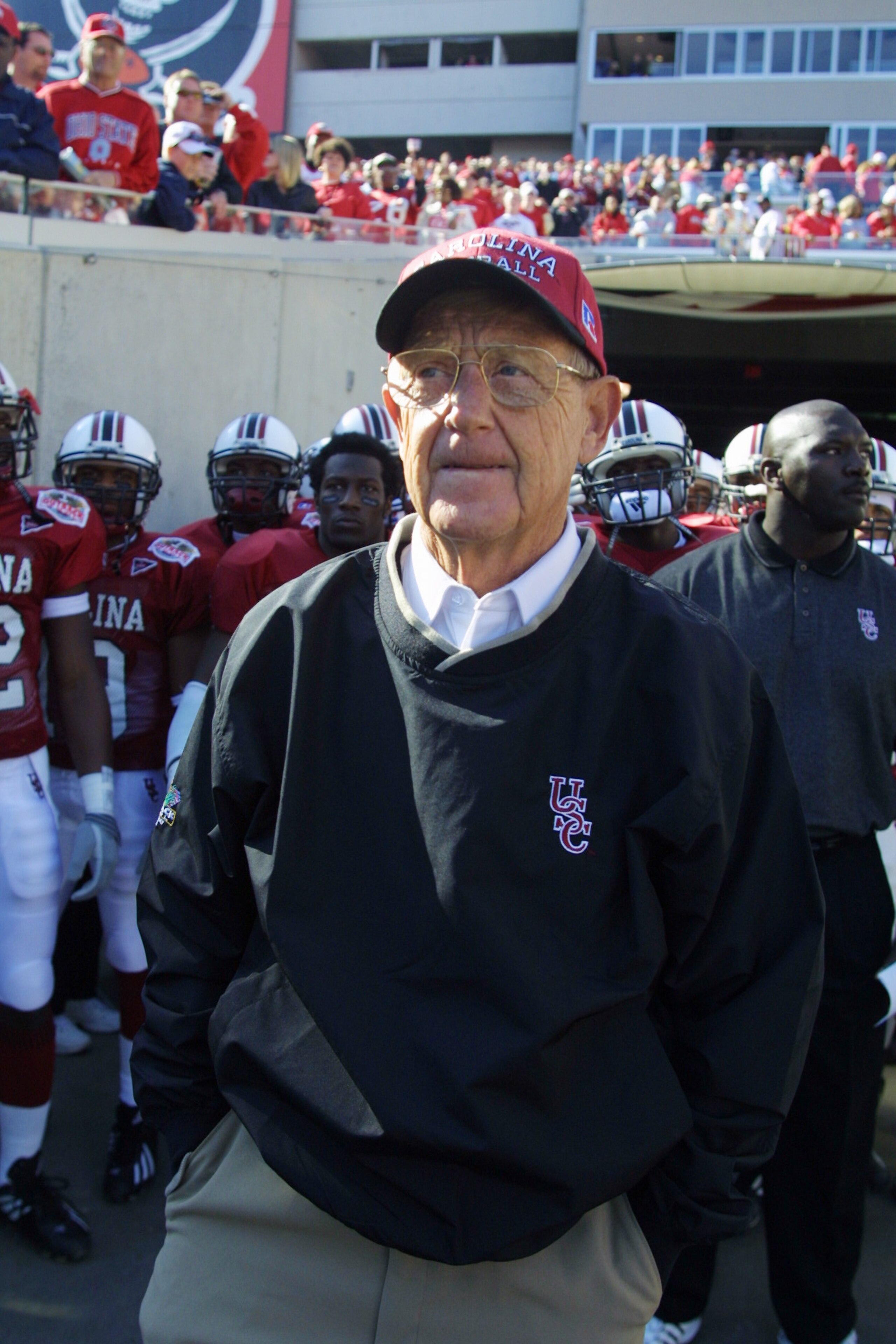 1 Jan 2002:  South Carolina coach Lou Holtz prepares to take the field against Ohio State prior to the start of the Outback Bowl at Raymond James Stadium in Tampa, Florida. USC won 31-28. DIGITAL IMAGE. Mandatory Credit: Scott Halleran/Getty Images