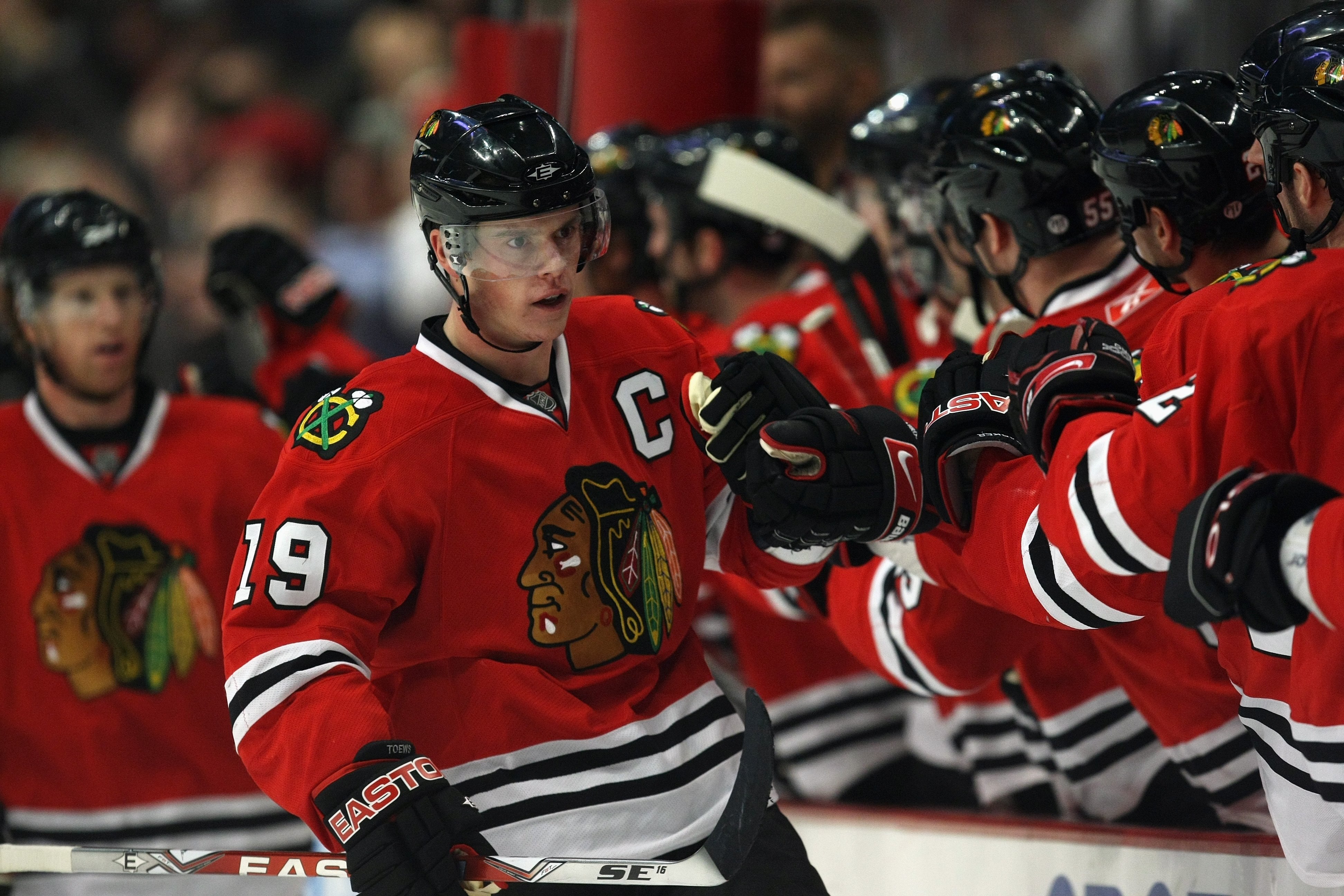CHICAGO - DECEMBER 3:  Jonathan Toews #19 of the Chicago Blackhawks skates to the bench during the game against the Anaheim Ducks on December 3, 2008 at the United Center in Chicago, Illinois. (Photo by Jonathan Daniel/Getty Images)