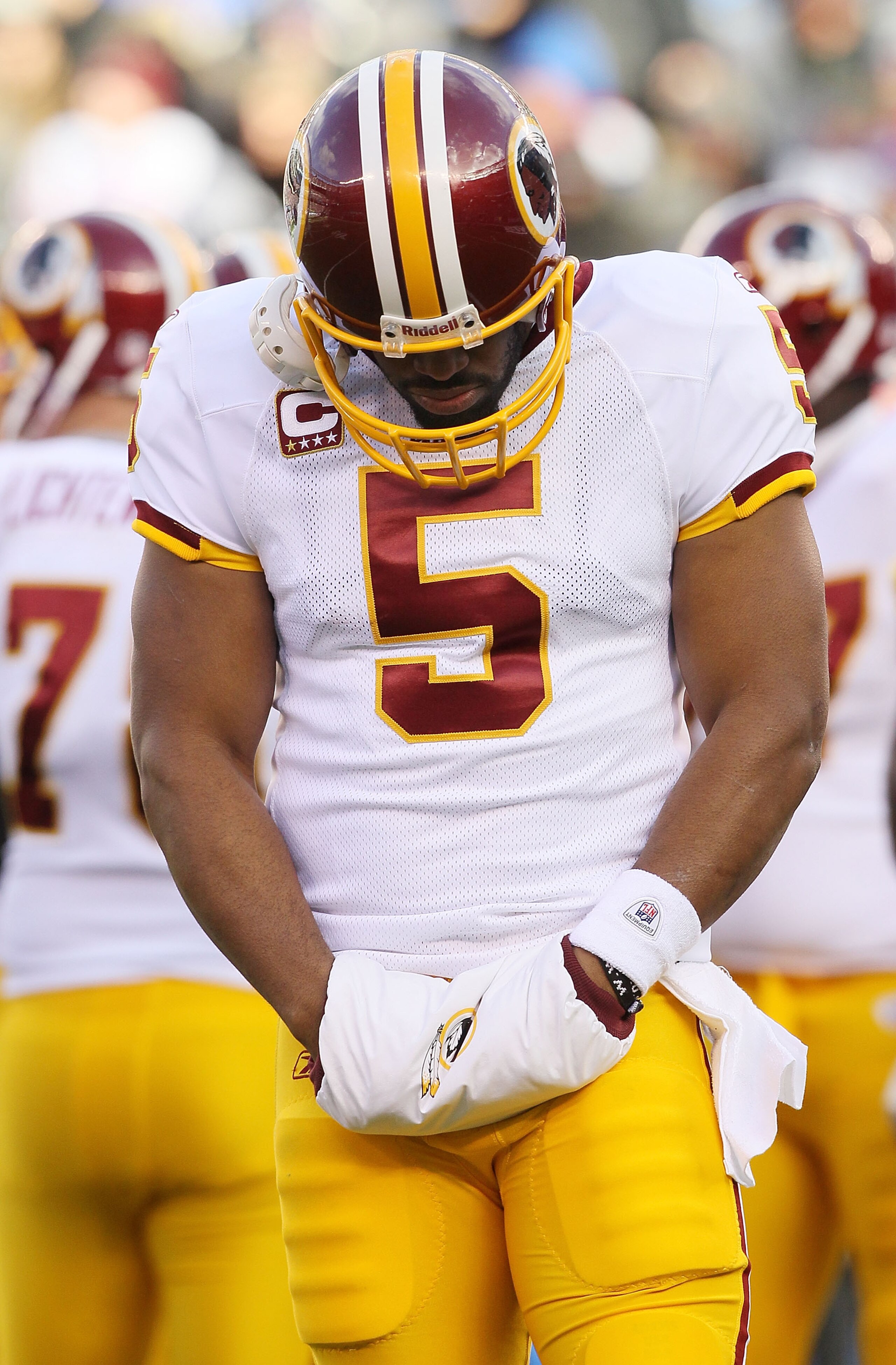 EAST RUTHERFORD, NJ - DECEMBER 05: Donovan McNabb #5 of the Washington Redskins looks on against the New York Giants on December 5, 2010 at the New Meadowlands Stadium in East Rutherford, New Jersey. (Photo by Jim McIsaac/Getty Images) EAST RUTHERFORD, NJ - DECEMBER 05: Donovan McNabb #5 of the Washington Redskins looks on against the New York Giants on December 5, 2010 at the New Meadowlands Stadium in East Rutherford, New Jersey. (Photo by Jim McIsaac/Getty Images)