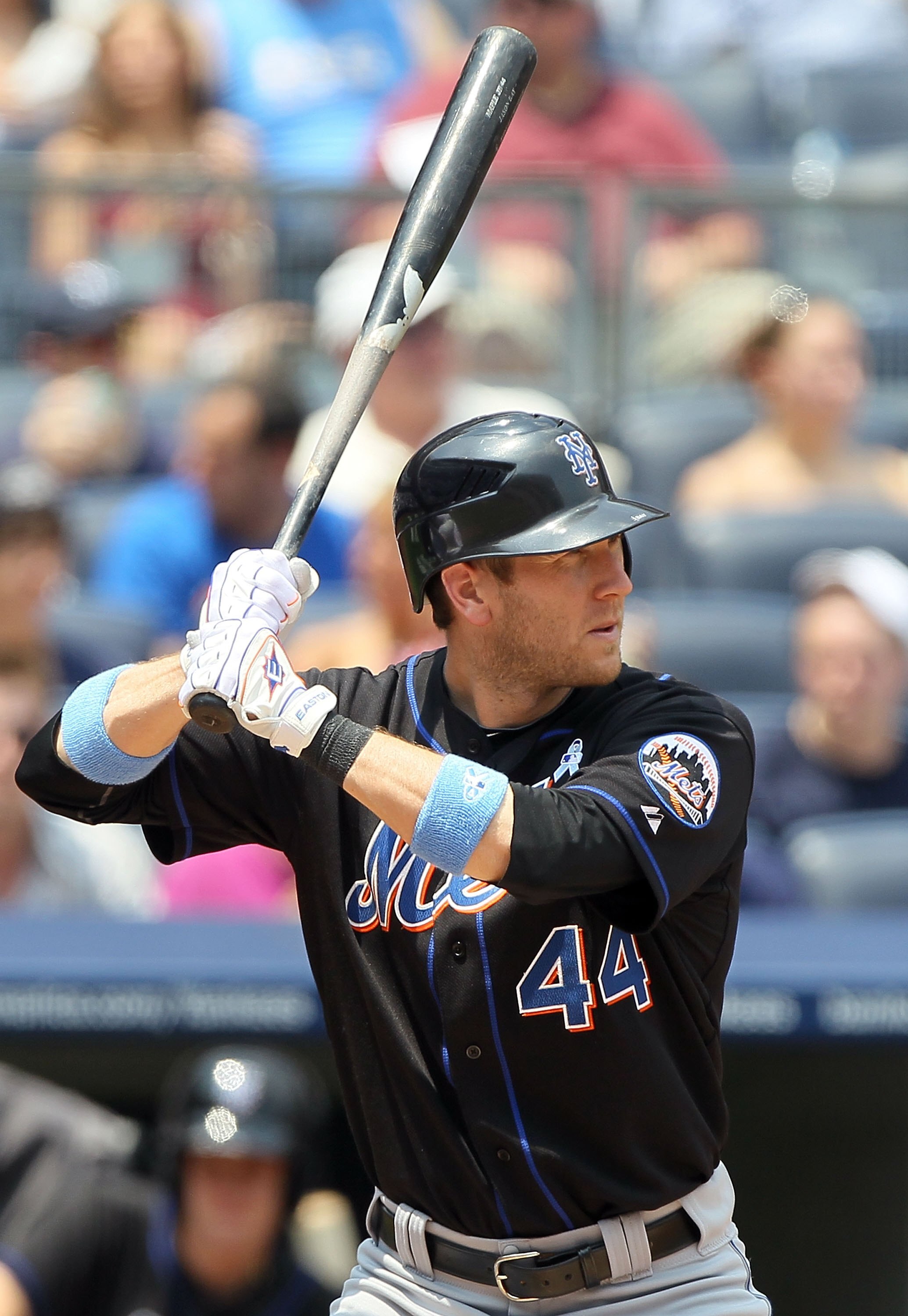 NEW YORK - JUNE 20:  Jason Bay #44 of the New York Mets bats against the New York Yankees on June 20, 2010 at Yankee Stadium in the Bronx borough of New York City.  (Photo by Jim McIsaac/Getty Images)
