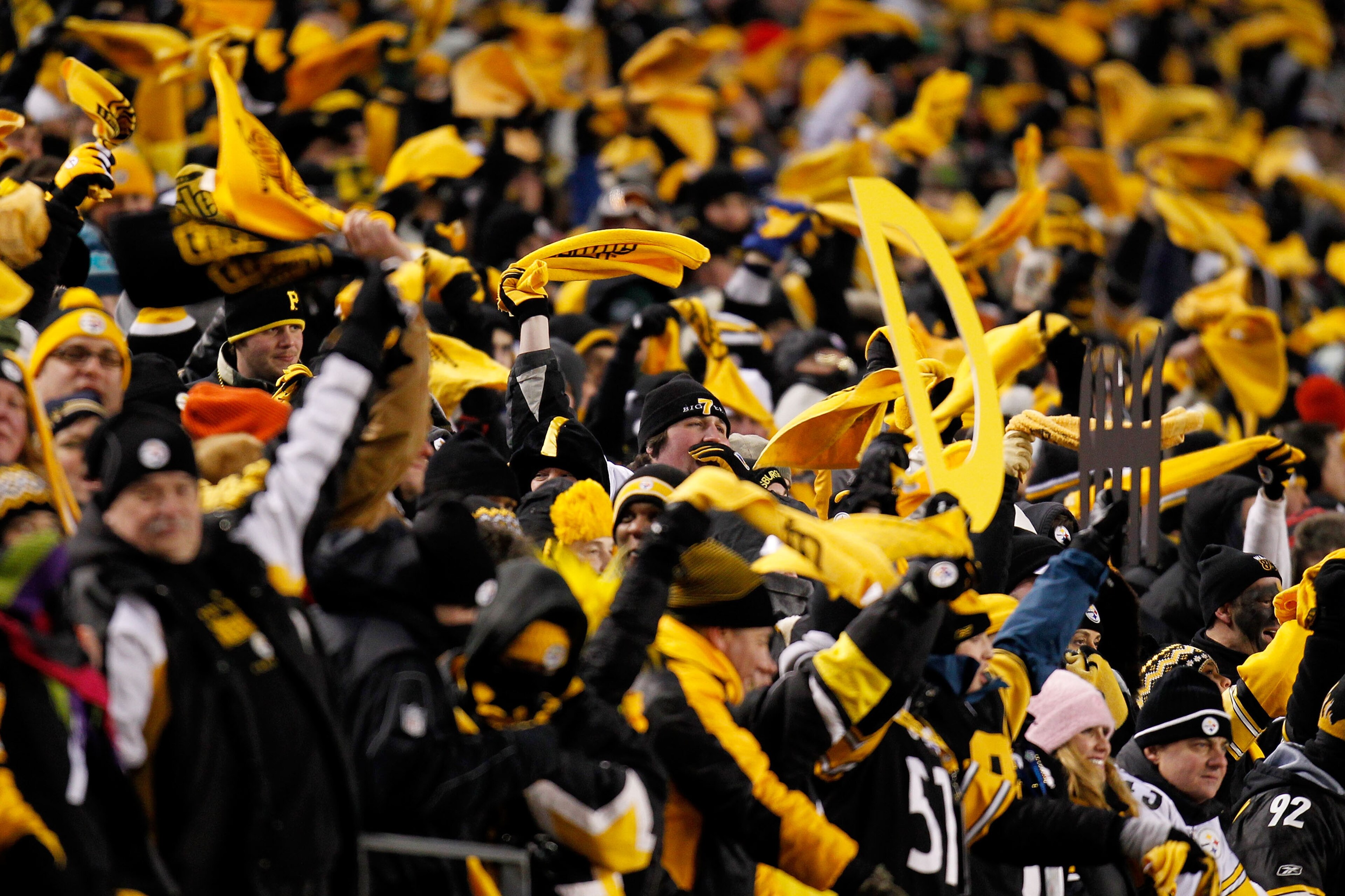 PITTSBURGH, PA - JANUARY 23: Pittsburgh Steelers fans celebrate during their 24 to 19 win over the New York Jets during the 2011 AFC Championship game at Heinz Field on January 23, 2011 in Pittsburgh, Pennsylvania. (Photo by Gregory Shamus/Getty Images) PITTSBURGH, PA - JANUARY 23: Pittsburgh Steelers fans celebrate during their 24 to 19 win over the New York Jets during the 2011 AFC Championship game at Heinz Field on January 23, 2011 in Pittsburgh, Pennsylvania. (Photo by Gregory Shamus/Getty Images)