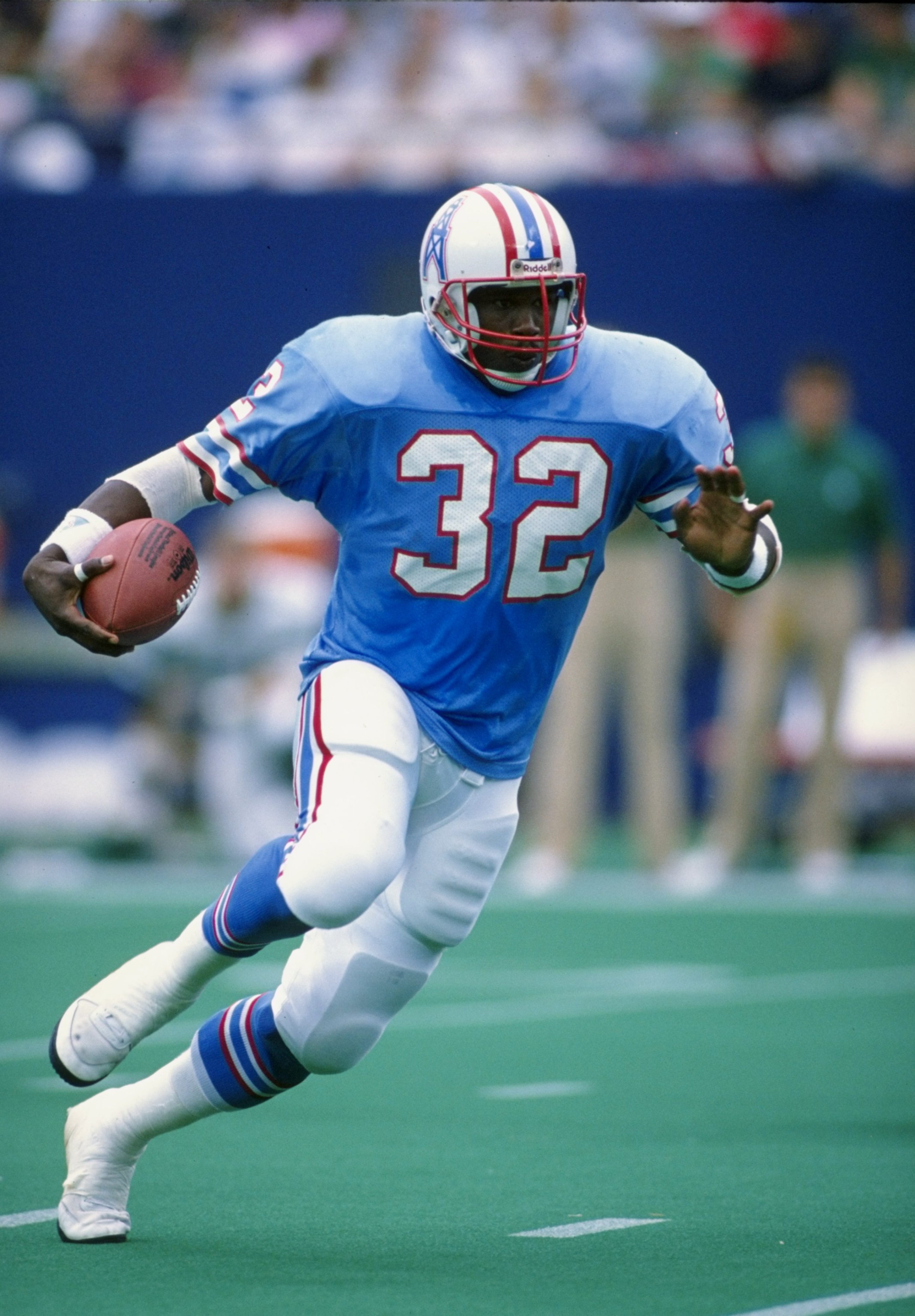 18 Sep 1988: Running back Alonzo Highsmith of the Houston Oilers in action during a game against the New York Jets. The Jets won the game, 45-3. Mandatory Credit: Rick Stewart /Allsport 18 Sep 1988: Running back Alonzo Highsmith of the Houston Oilers in action during a game against the New York Jets. The Jets won the game, 45-3. Mandatory Credit: Rick Stewart /Allsport