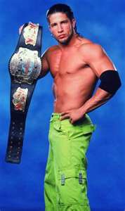 Stand back!  There's a Cruiserweight Champ commin'!