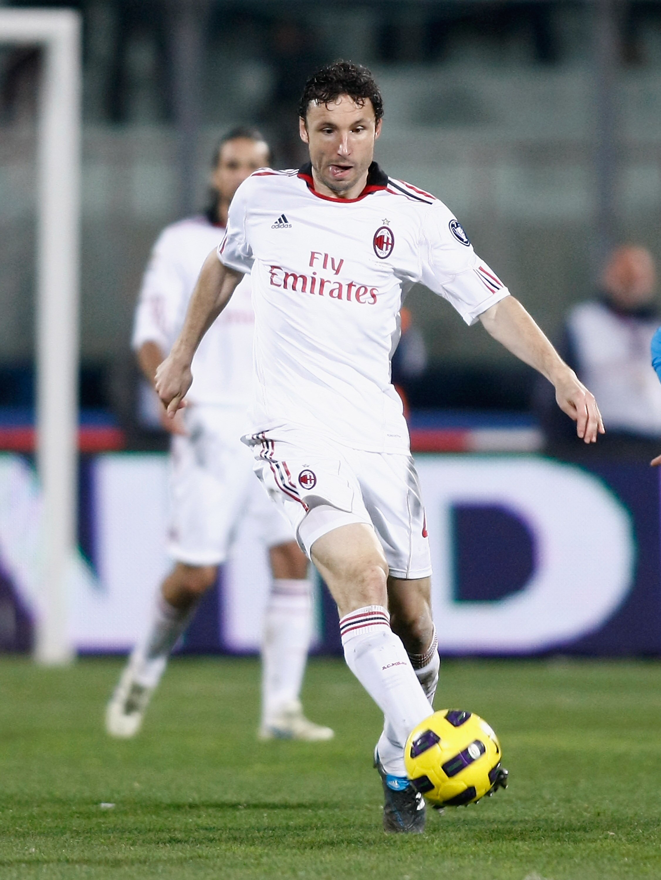 CATANIA, ITALY - JANUARY 29:  Mark Van Bommel of Milan in action during the Serie A match between Catania Calcio and AC Milan at Stadio Angelo Massimino on January 29, 2011 in Catania, Italy.  (Photo by Maurizio Lagana/Getty Images)