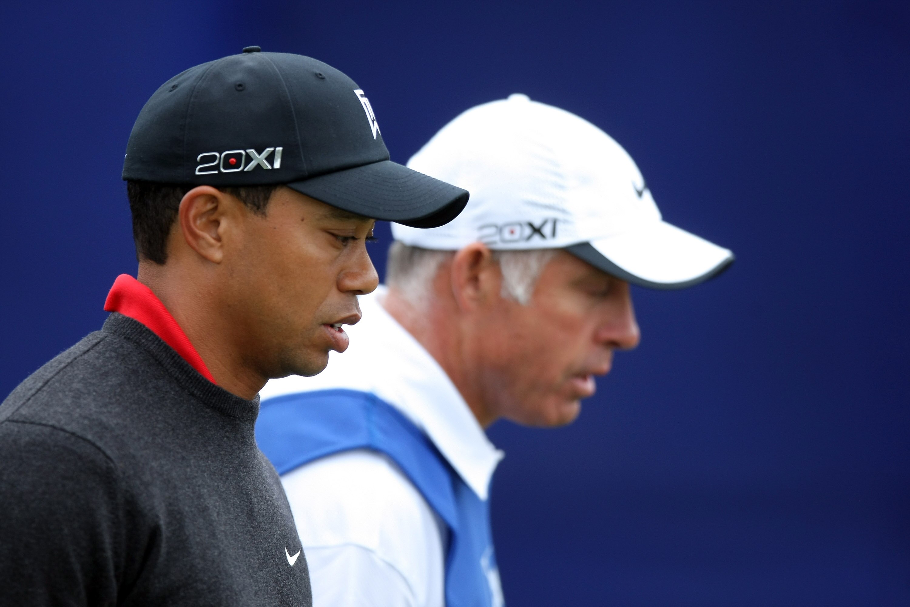 LA JOLLA, CA - JANUARY 30:  Tiger Woods walks the 1st fairway with caddie Steve Williams during the final round of the Farmers Insurance Open at the Torrey Pines South Course on January 30, 2011 in La Jolla, California.  (Photo by Donald Miralle/Getty Ima