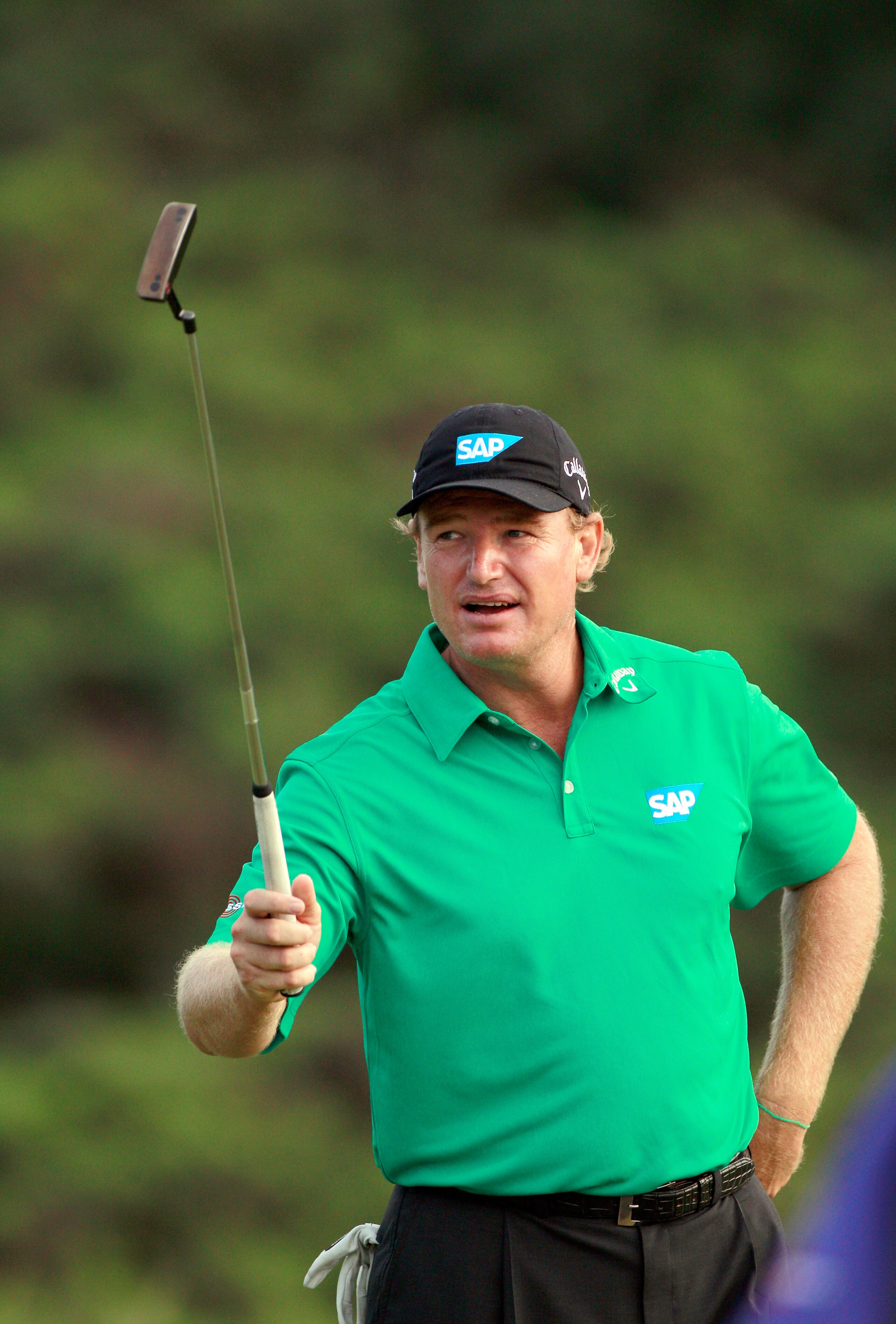 KAPALUA, HI - JANUARY 08:  Ernie Els of South Africa looks toward the gallery on the 18th hole during the third round of the Hyundai Tournament of Champions at the Plantation course on January 8, 2011 in Kapalua, Hawaii.  (Photo by Sam Greenwood/Getty Ima