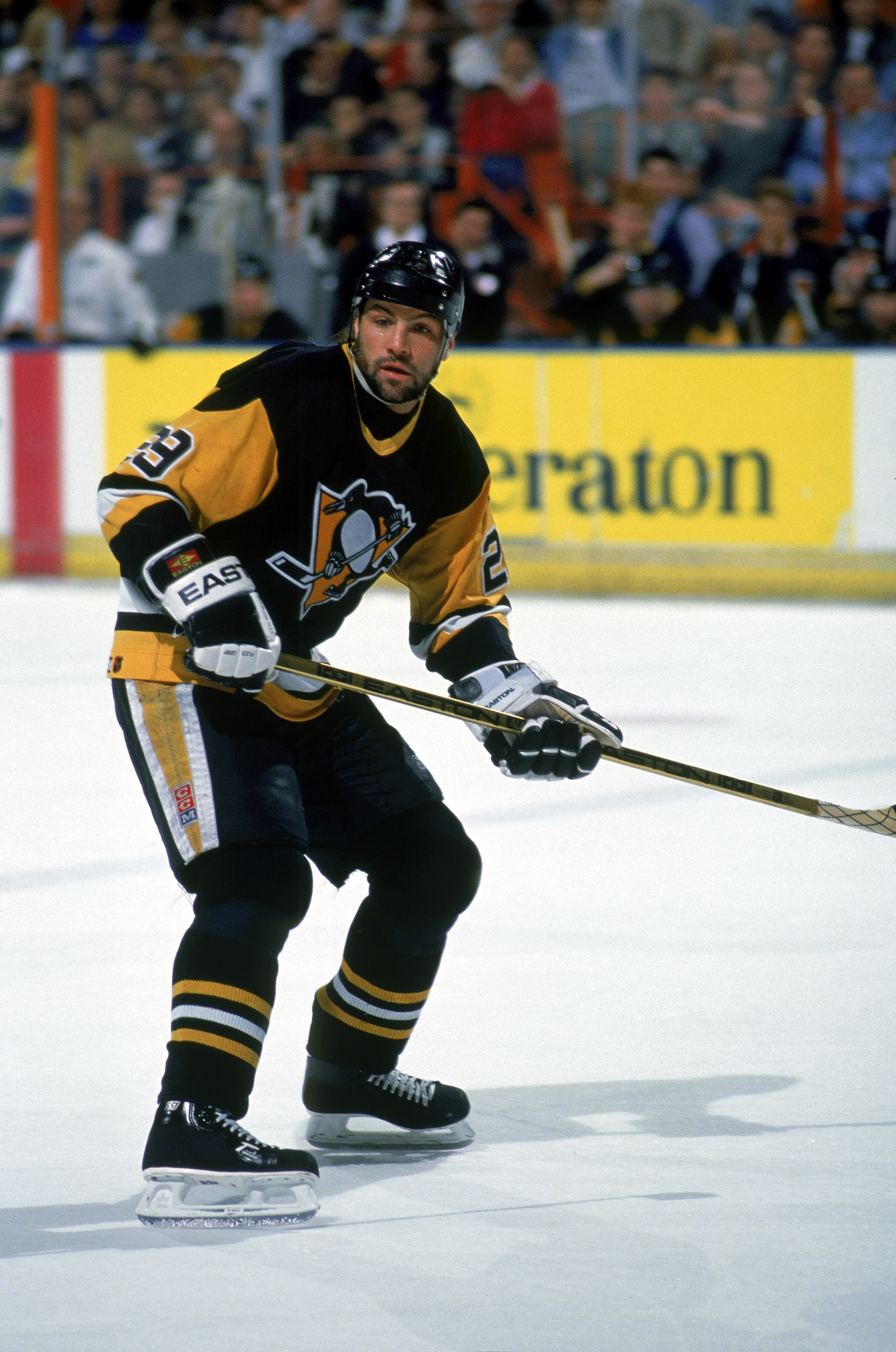 INGLEWOOD, CA - 1990:  Phil Bourque #29 of the Pittsburgh Penguins skates against the Los Angeles Kings during a 1990-91 season NHL game at the Great Western Forum in Inglewood, California.  (Photo by Ken Levine/Getty Images)