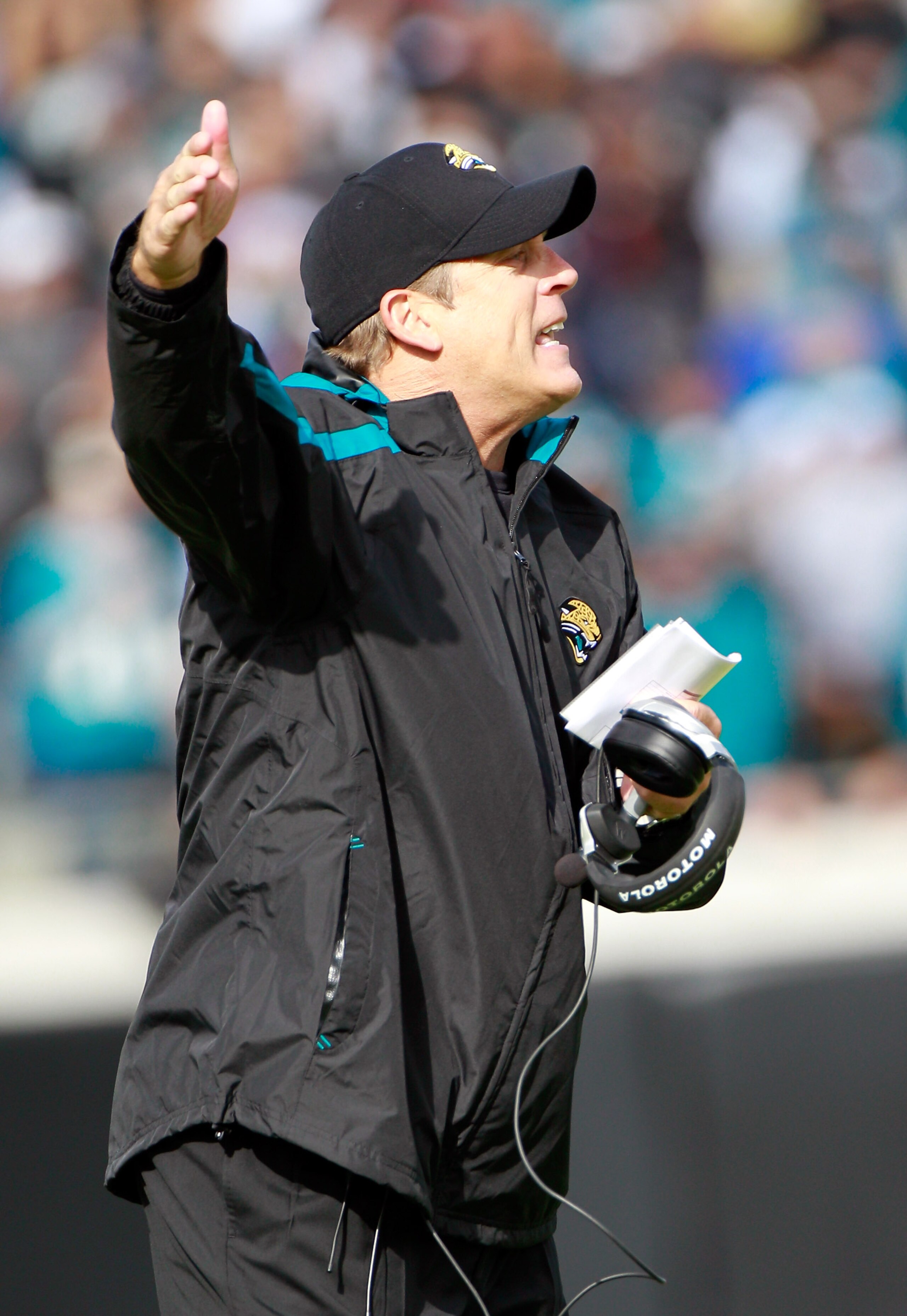 JACKSONVILLE, FL - DECEMBER 12:  Head coach Jack Del Rio of the Jacksonville Jaguars calls out signals during the game against the Oakland Raiders at EverBank Field on December 12, 2010 in Jacksonville, Florida.  (Photo by Sam Greenwood/Getty Images)