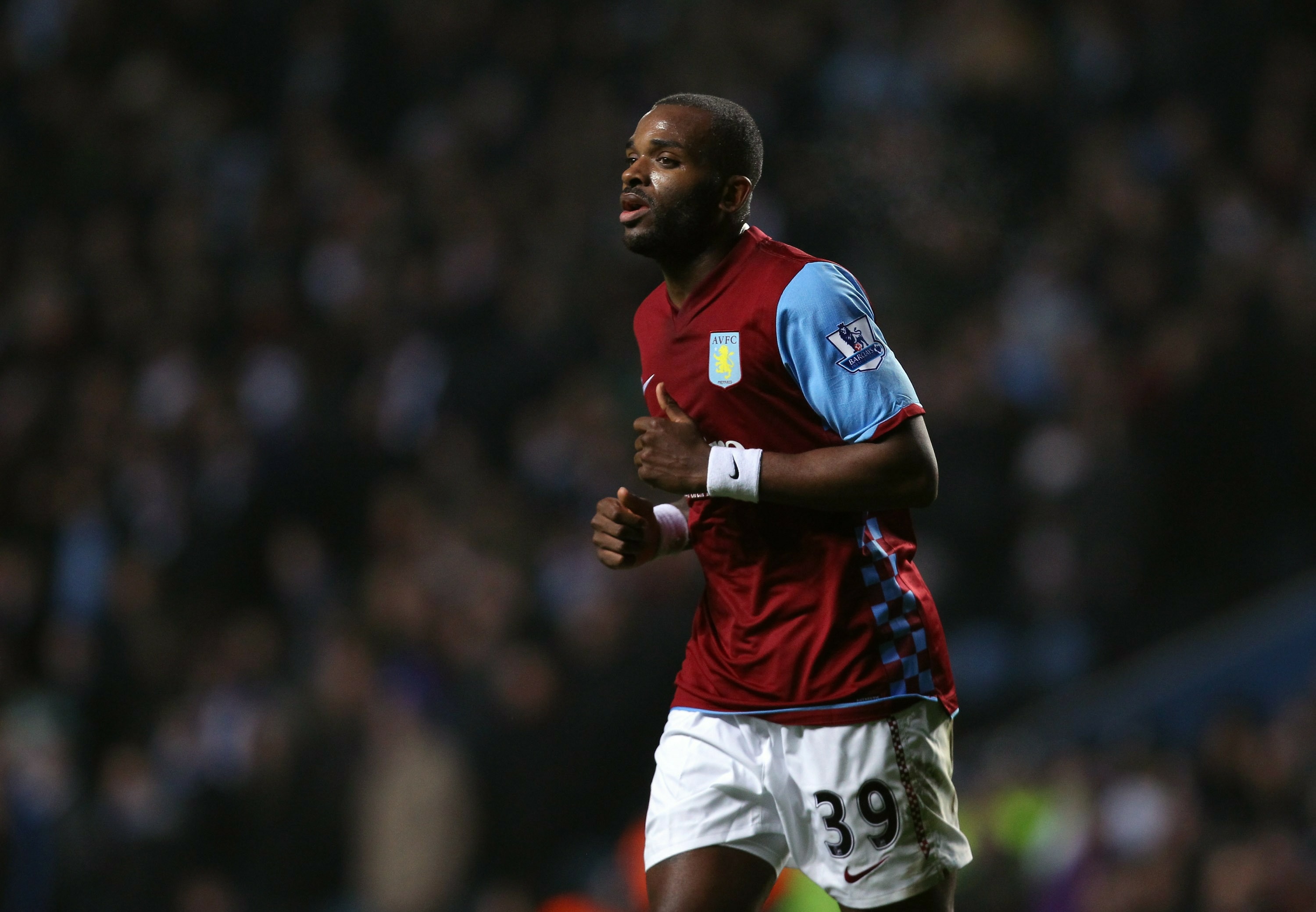 BIRMINGHAM, ENGLAND - JANUARY 22:  Darren Bent of Aston Villa in action on his debut during the Barclays Premier League match between Aston Villa and Manchester City at Villa Park on January 22, 2011 in Birmingham, England.  (Photo by Ian Walton/Getty Ima