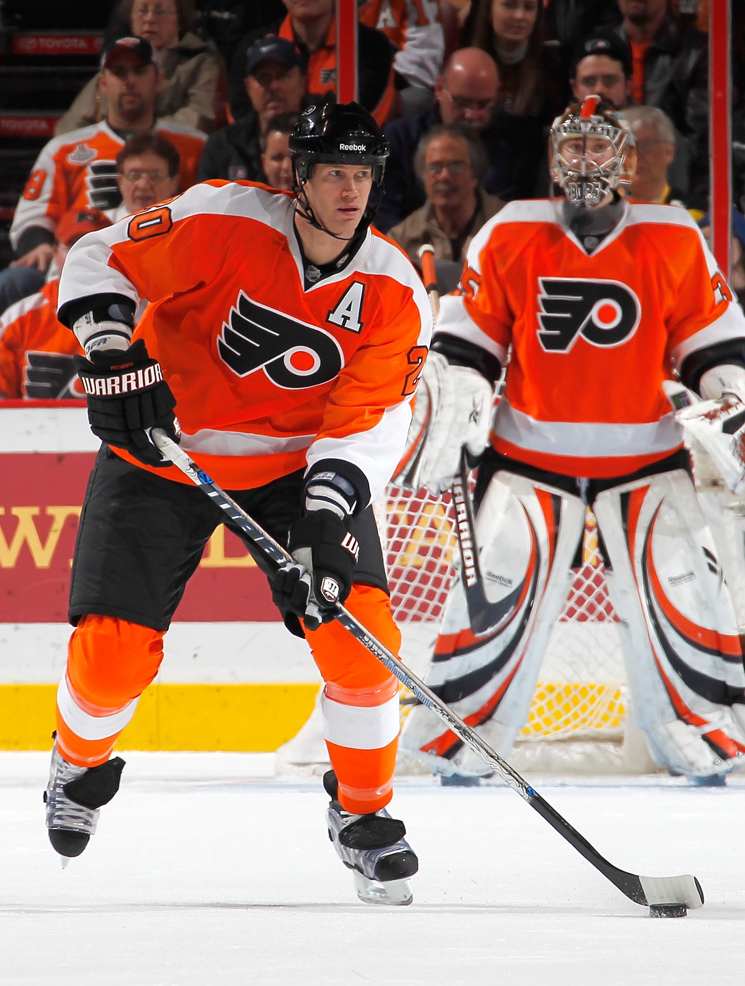 PHILADELPHIA, PA - JANUARY 25:  Chris Pronger #20 of the Philadelphia Flyers skates during an NHL hockey game against the Montreal Canadiens at the Wells Fargo Center on January 25, 2011 in Philadelphia, Pennsylvania.  (Photo by Paul Bereswill/Getty Image