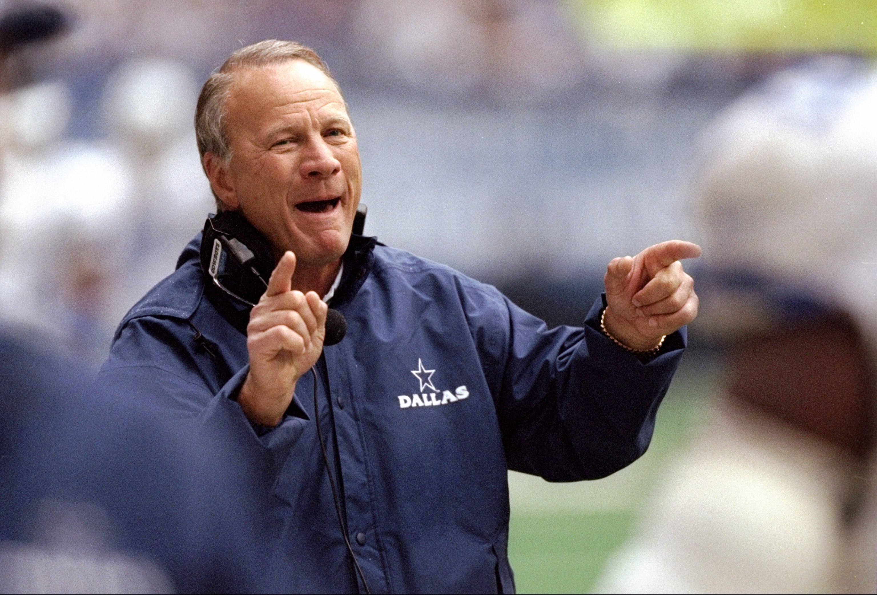 9 Nov 1997:  Head coach Barry Switzer of the Dallas Cowboys gives directions during a game against the Arizona Cardinals at Texas Stadium in Irving, Texas.  The Cowboys won the game 24-6. Mandatory Credit: Stephen Dunn  /Allsport