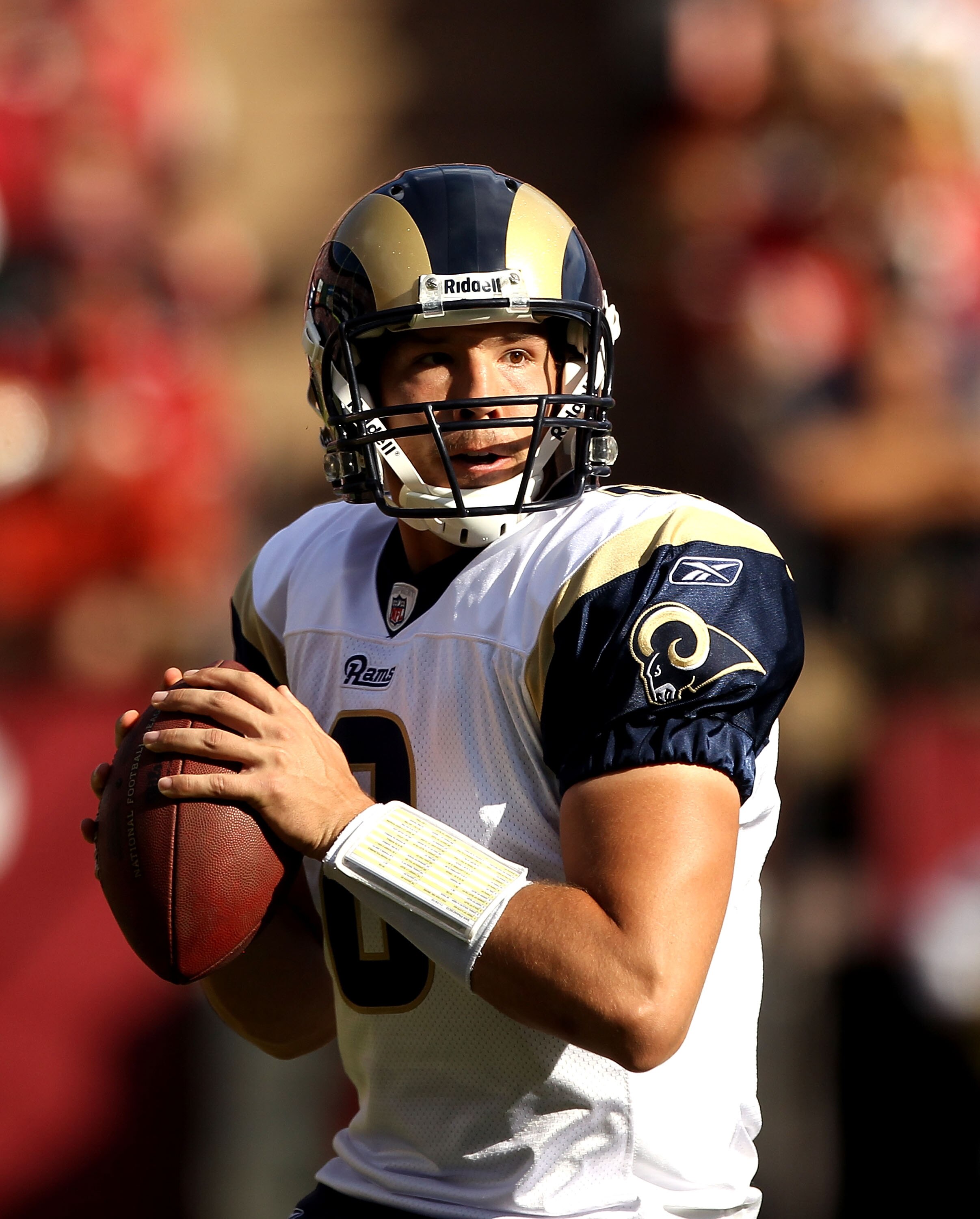SAN FRANCISCO - NOVEMBER 14:  Sam Bradford #8  of the St. Louis Rams in action against the San Francisco 49ers at Candlestick Park on November 14, 2010 in San Francisco, California.  (Photo by Ezra Shaw/Getty Images)