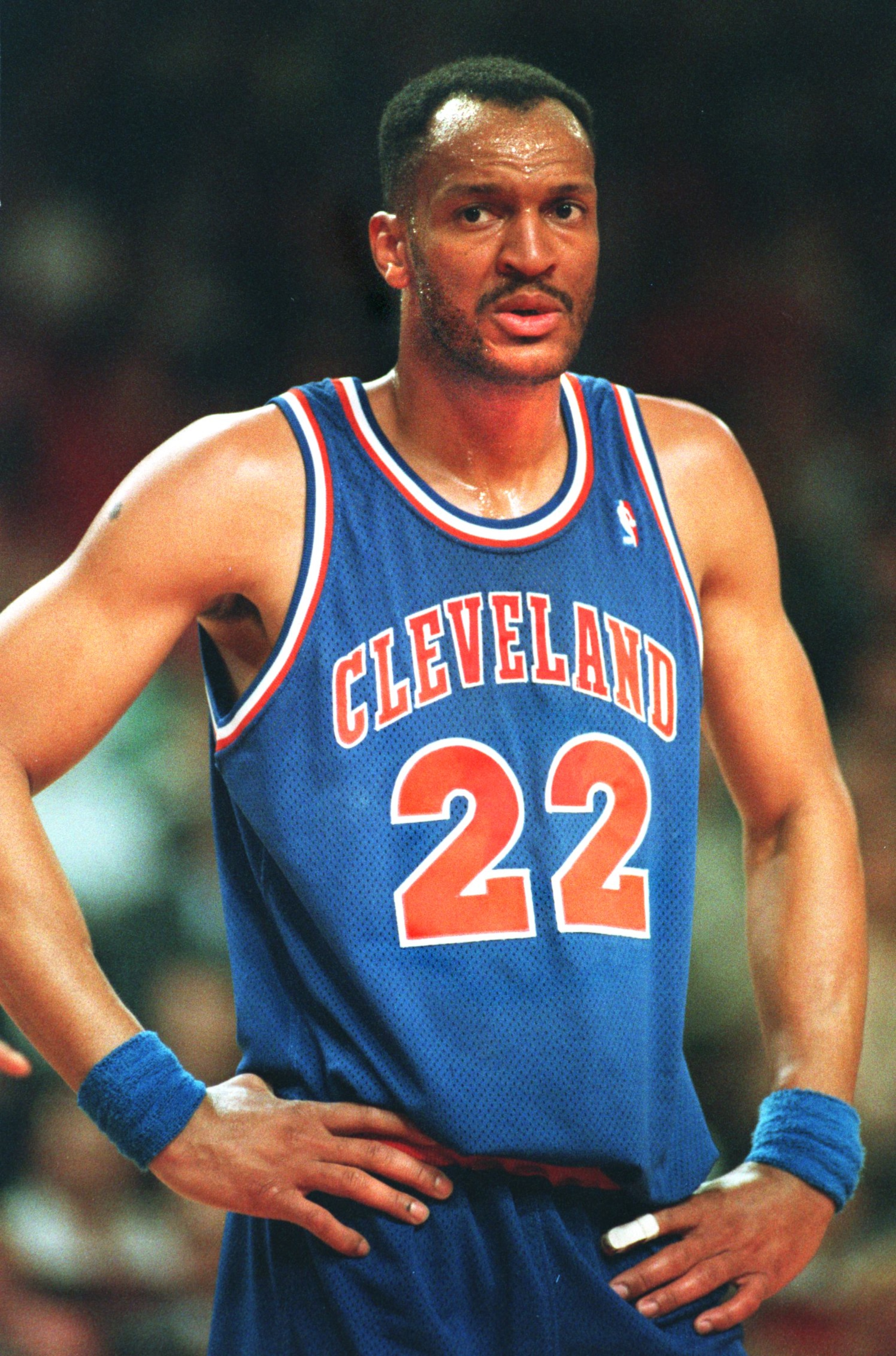 13 MAY 1993: LARRY NANCE OF THE CLEVELAND CAVALIERS ON THE COURT DURING A 104-85 LOSS TO THE CHICAGO BULLS IN THE SECOND ROUND OF THE NBA PLAYOFFS. Mandatory Credit: Jonathan Daniel/ALLSPORT 13 MAY 1993: LARRY NANCE OF THE CLEVELAND CAVALIERS ON THE COURT DURING A 104-85 LOSS TO THE CHICAGO BULLS IN THE SECOND ROUND OF THE NBA PLAYOFFS. Mandatory Credit: Jonathan Daniel/ALLSPORT