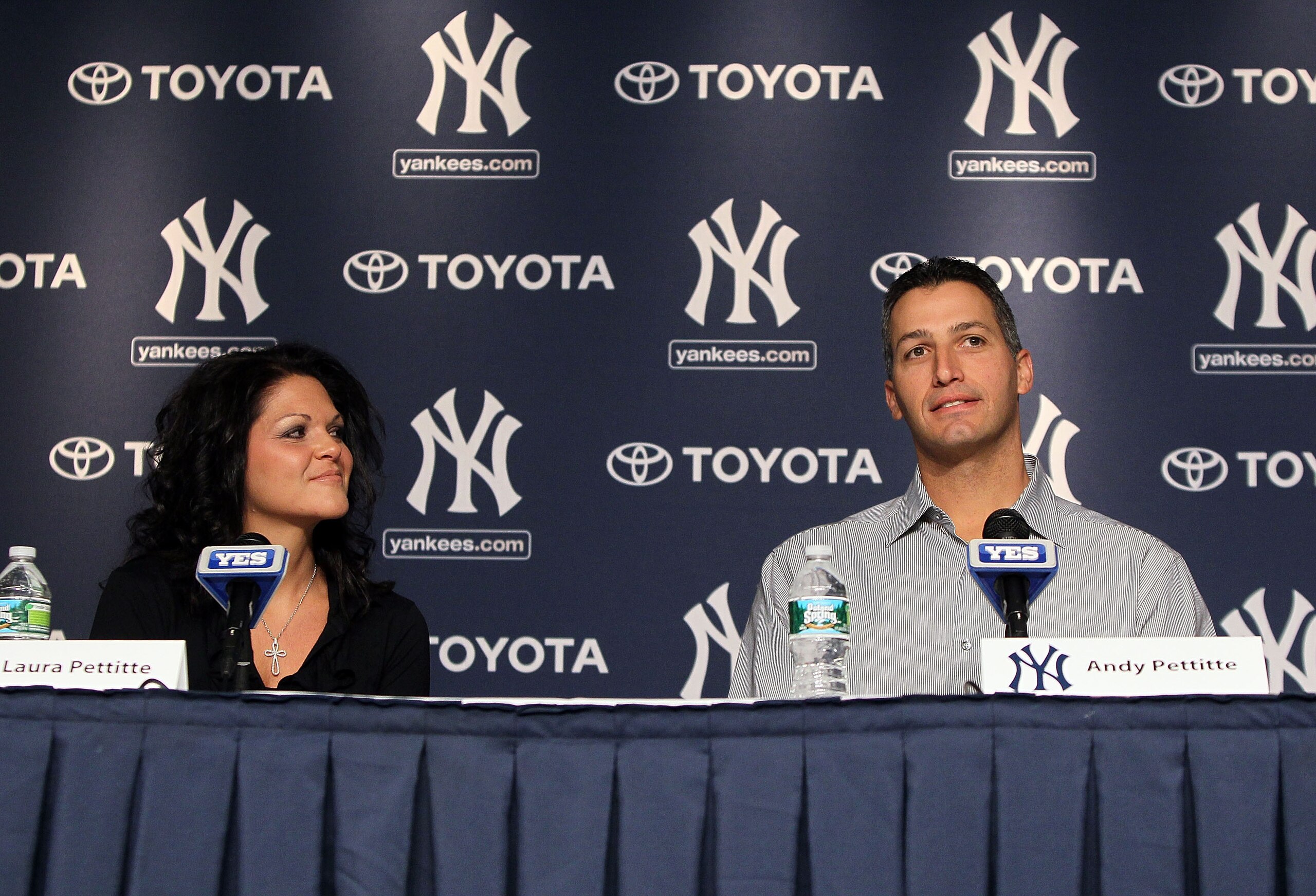 NEW YORK, NY - FEBRUARY 04:  Andy Pettitte (R) of the New York Yankees and his wife Laura Pettitte attend a press conference to announce his retirement on February 4, 2011 at Yankee Stadium in the Bronx borough of New York City.  (Photo by Jim McIsaac/Get