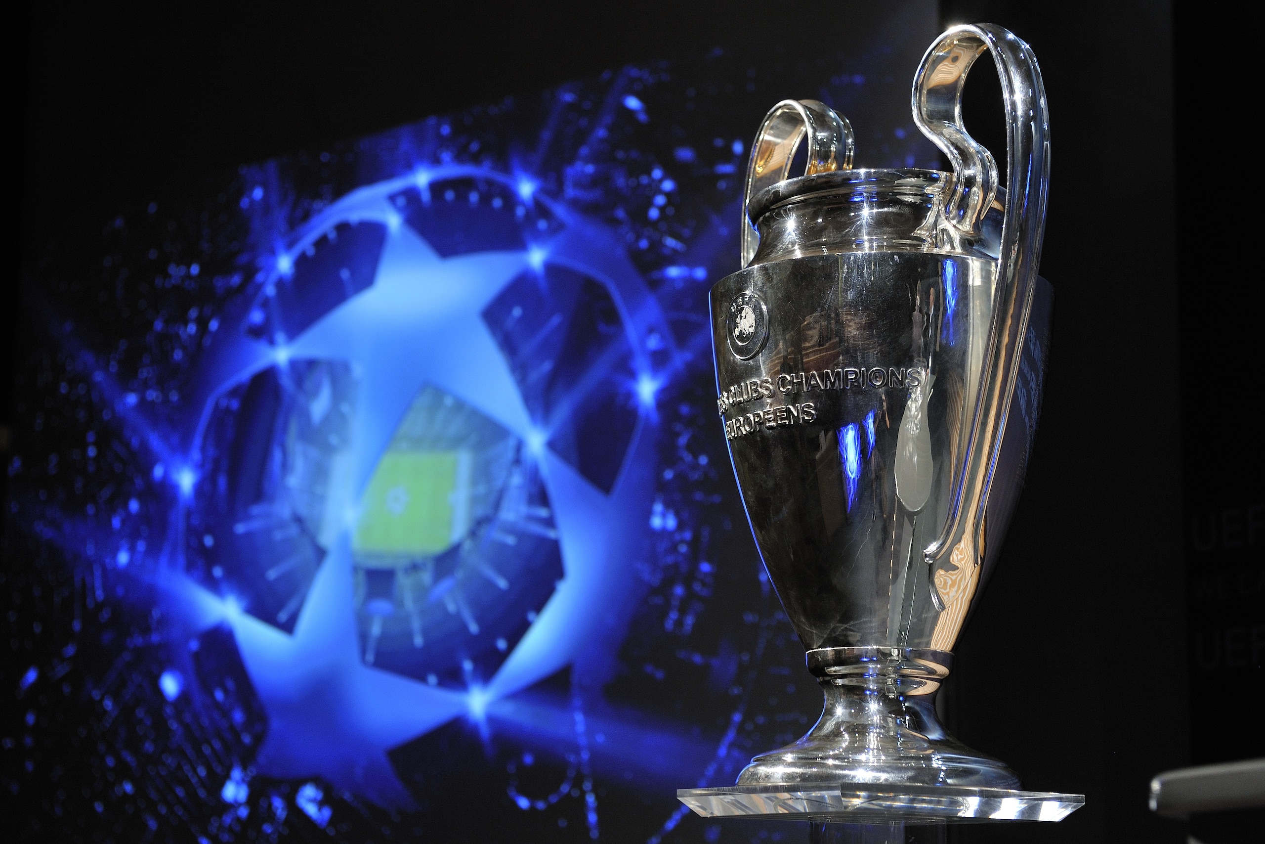 NYON, SWITZERLAND - AUGUST 06:  The UEFA Champions League trophy is displayed after the UEFA Champions League play-off draw on August 6, 2010 in Nyon, Switzerland. The play-offs are played over two legs on 17/18 and 24/25 August. The ten play-off winners 