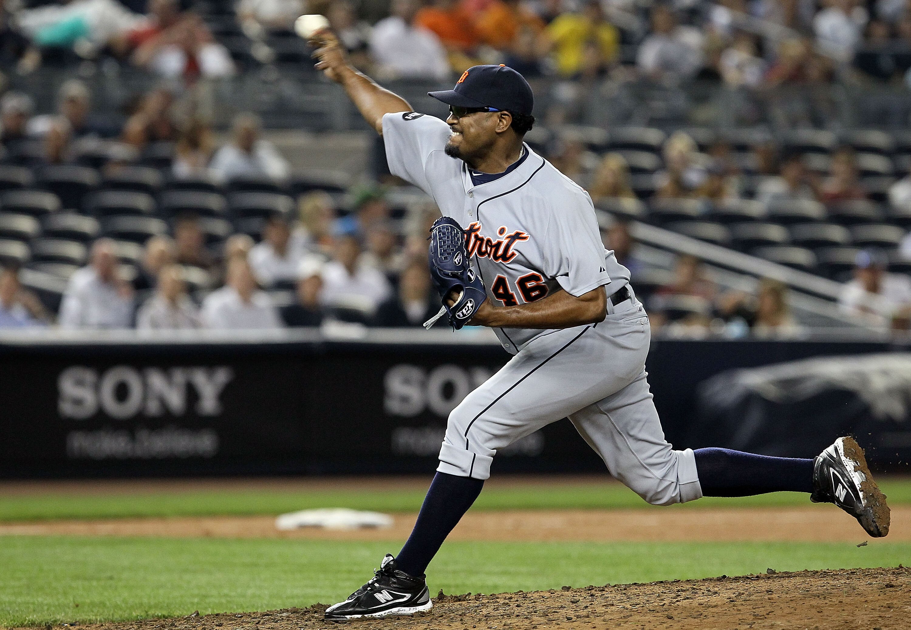 NEW YORK - AUGUST 16:  Jose Valverde #46 of the Detroit Tigers deals a pitch against the New York Yankees on August 16, 2010 at Yankee Stadium in the Bronx borough of New York City. The Tigers defeated the Yankees 3-1.  (Photo by Jim McIsaac/Getty Images)