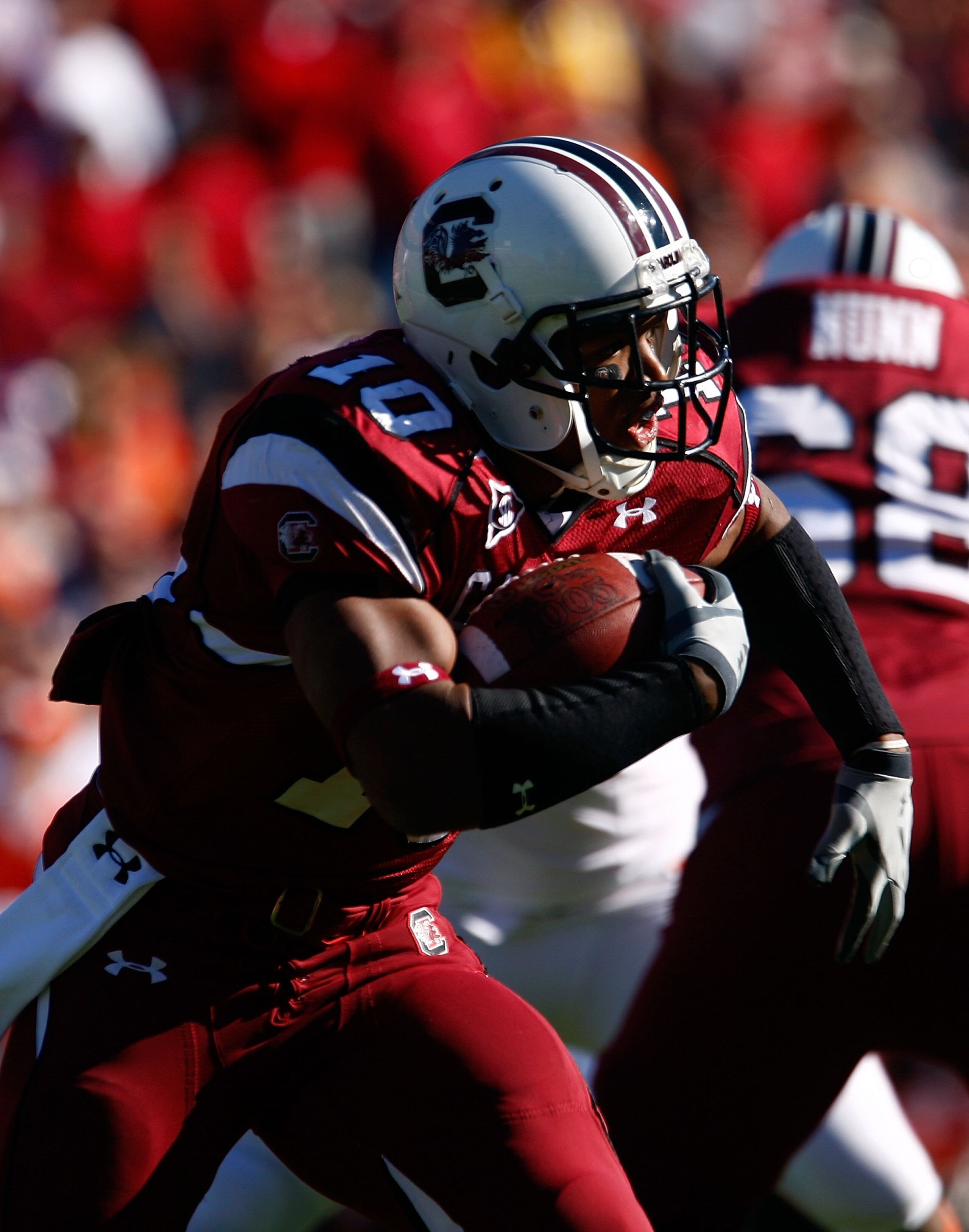 COLUMBIA, SC - NOVEMBER 28:  Brian Maddox #10 of the South Carolina Gamecocks runs upfield during the game against the Clemson Tigers at Williams-Brice Stadium on November 28, 2009 in Columbia, South Carolina.  (Photo by Scott Halleran/Getty Images)