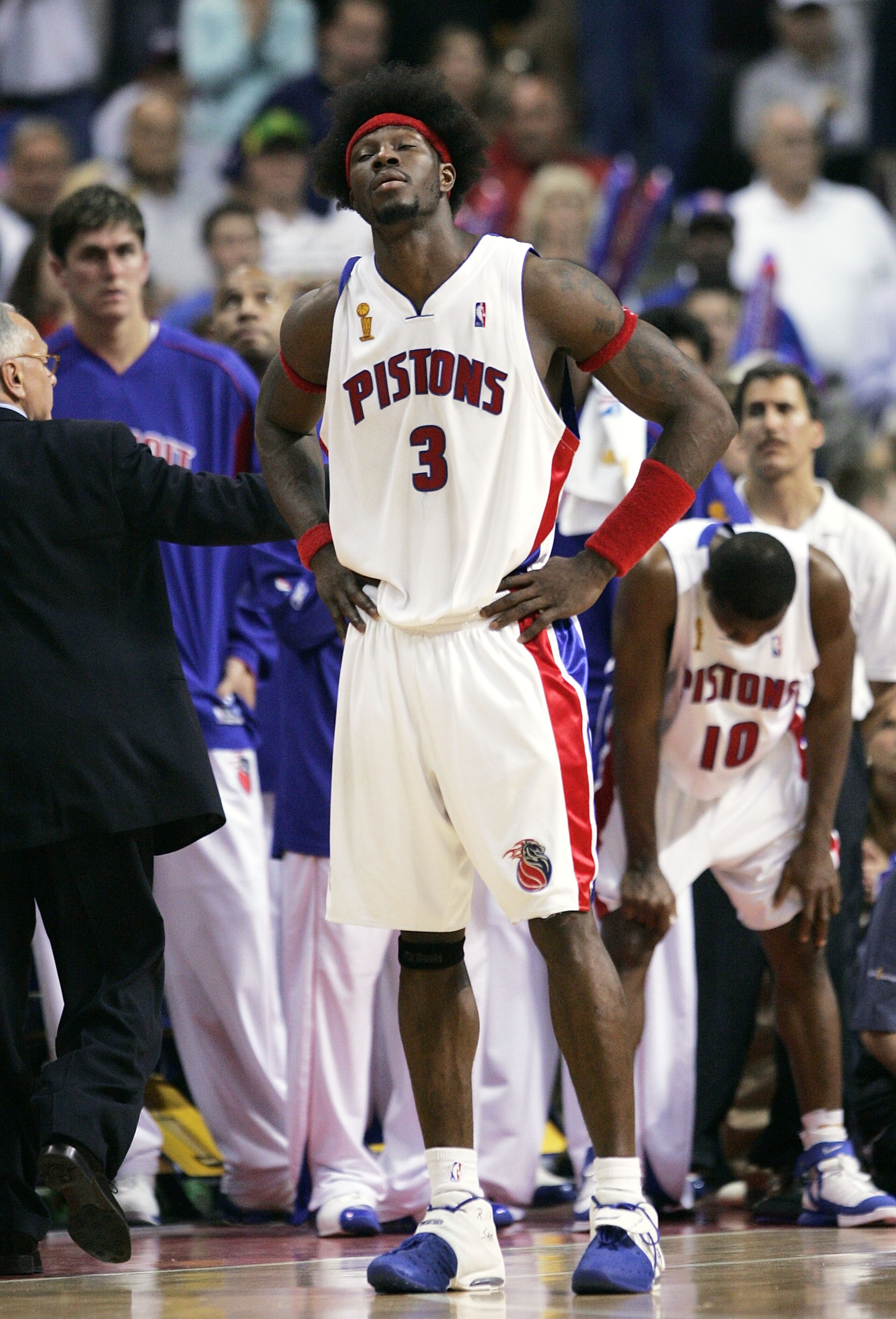 AUBURN HILLS, MI - JUNE 19: Ben Wallace #3 of the Detroit Pistons reacts along with the Piston's bench after Robert Horry #5 of the San Antonio Spurs hit a three pointer in overtime to take the lead in Game five of the 2005 NBA Finals at The Palace of Aub