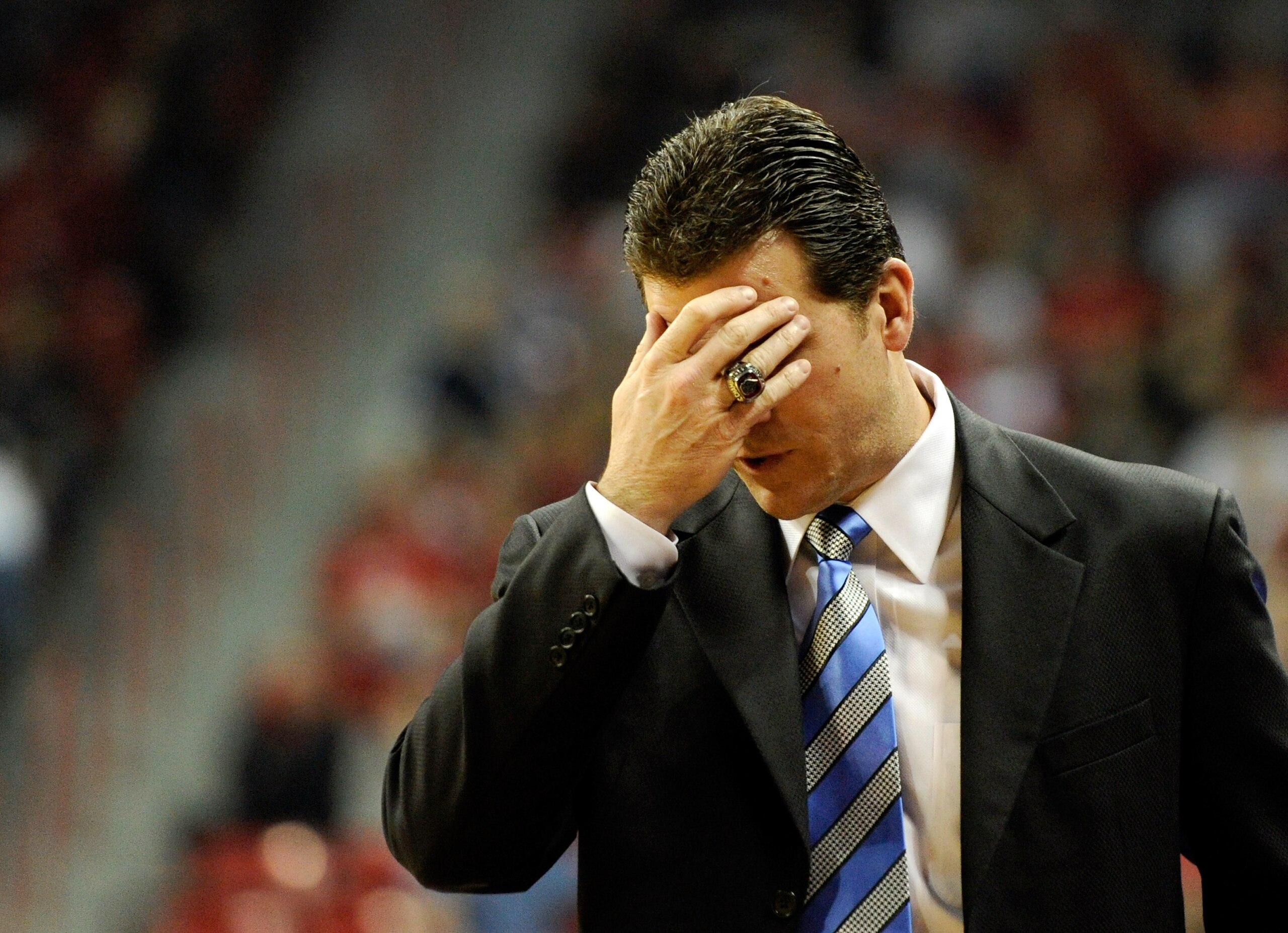 LAS VEGAS, NV - JANUARY 22: Head coach Steve Alford of the New Mexico Lobos reacts during the team's 63-62 loss to the UNLV Rebels at the Thomas & Mack Center January 22, 2011 in Las Vegas, Nevada. (Photo by Ethan Miller/Getty Images) LAS VEGAS, NV - JANUARY 22: Head coach Steve Alford of the New Mexico Lobos reacts during the team's 63-62 loss to the UNLV Rebels at the Thomas & Mack Center January 22, 2011 in Las Vegas, Nevada. (Photo by Ethan Miller/Getty Images)