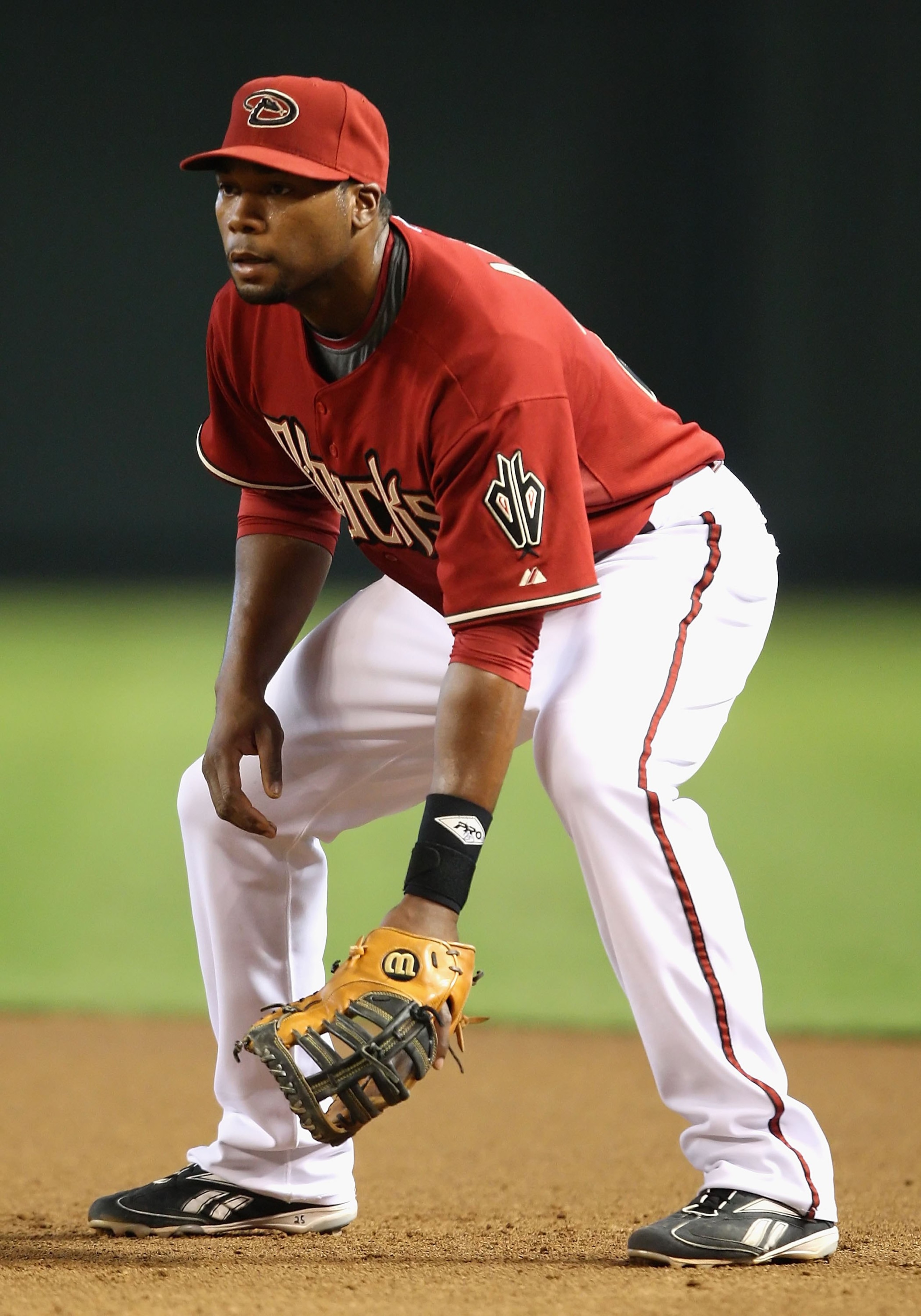 PHOENIX - AUGUST 30:  Infielder Brandon Allen #25 of the Arizona Diamondbacks in action during the major league baseball game against the Houston Astros at Chase Field on August 30, 2009 in Phoenix, Arizona. The Diamondbacks defeated the Astros 4-3.  (Pho