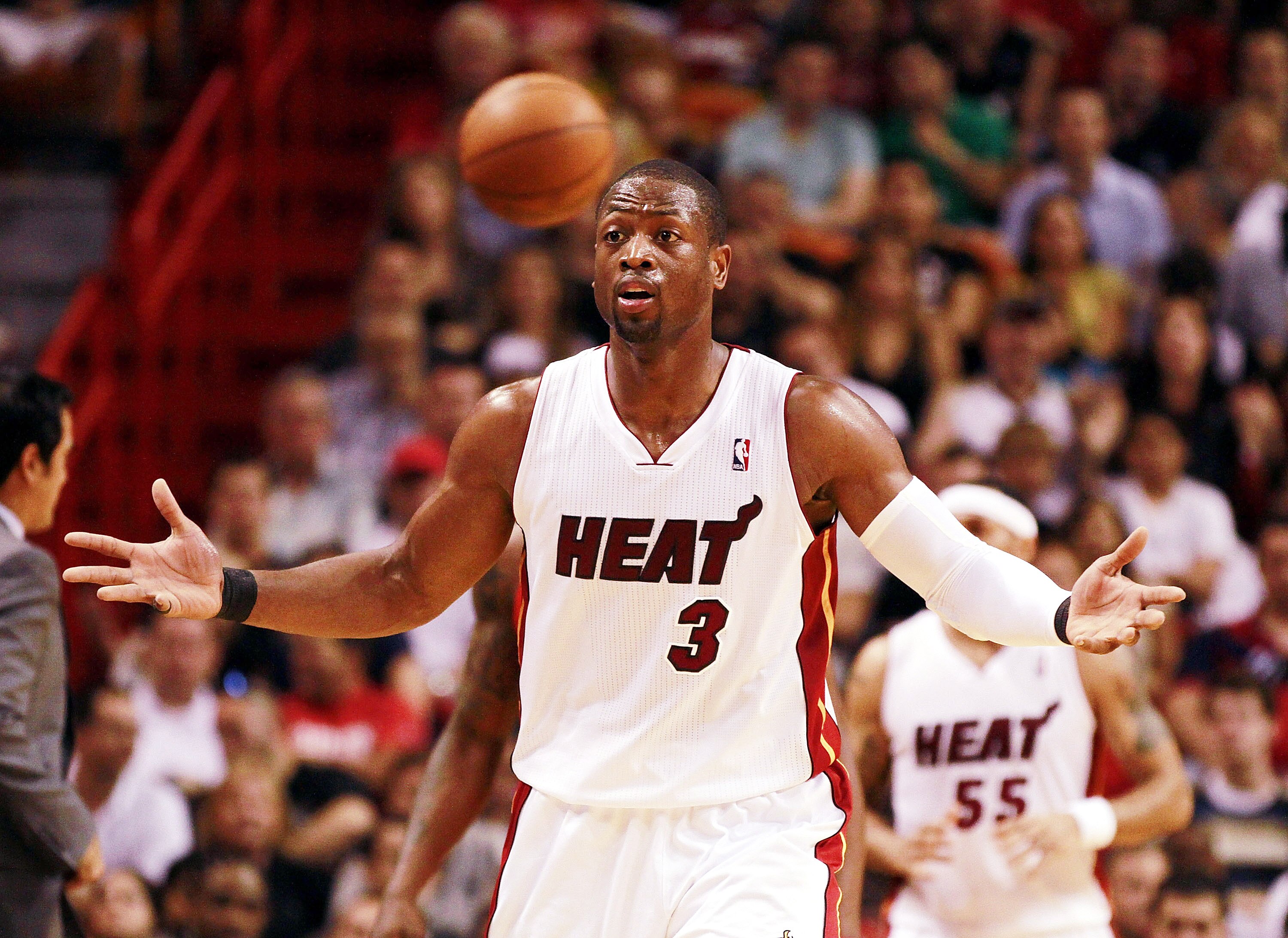 MIAMI - FEBRUARY 06:  Guard Dwyane Wade #3 of the Miami Heat reacts against the L.A. Clippers at American Airlines Arena on February 6, 2011 in Miami, Florida. NOTE TO USER: User expressly acknowledges and agrees that, by downloading and or using this pho